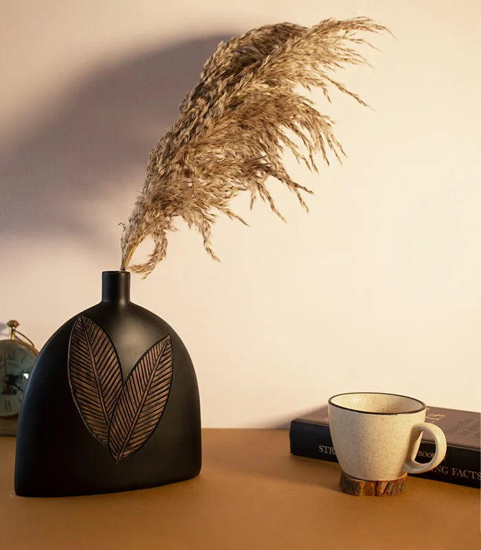 Black Maple Vase