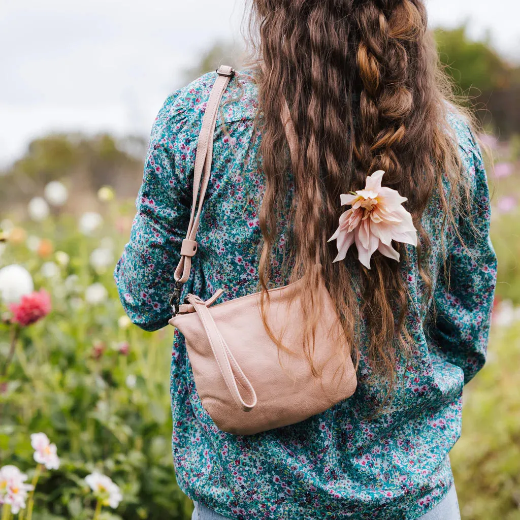 Castle in The Sky Leather bag: Olive