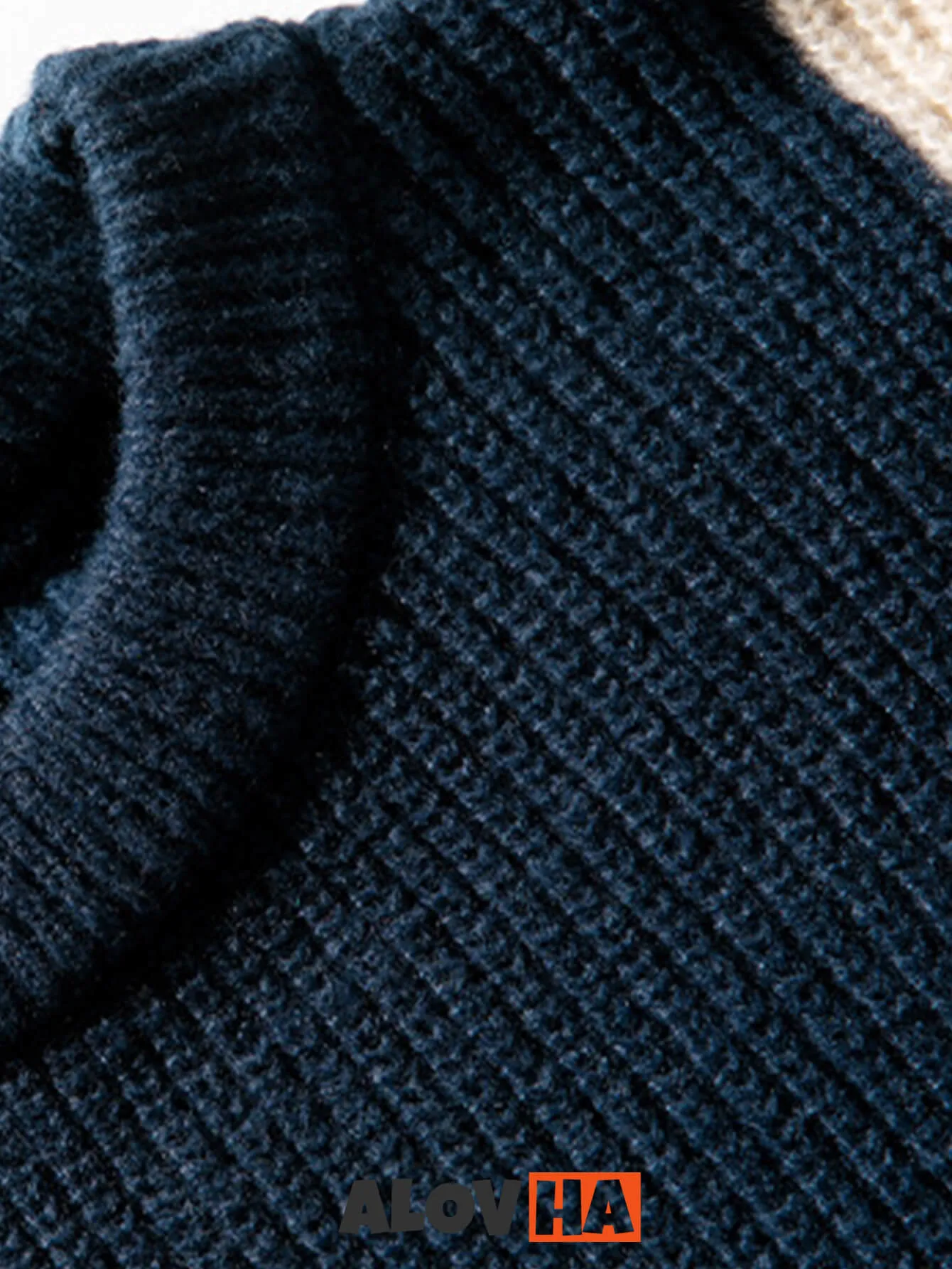 Casual Contrasting Color Knitted Texture Crew Neck Sweater