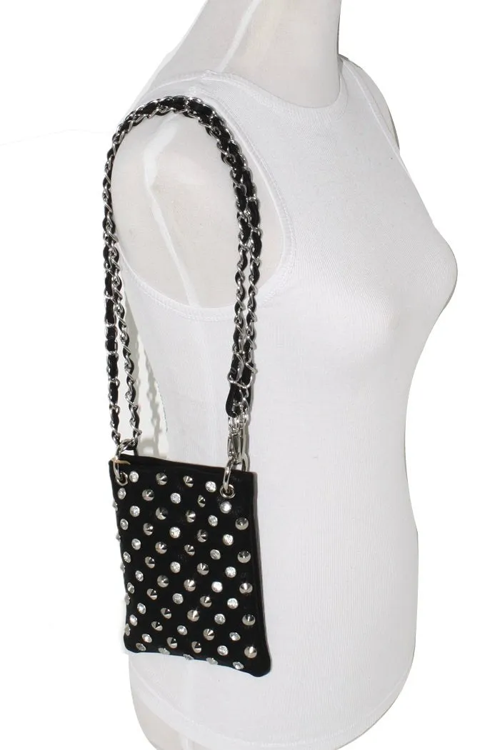 CHIC382- Black