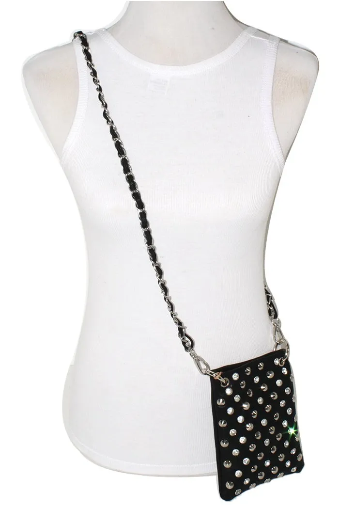 CHIC382- Black