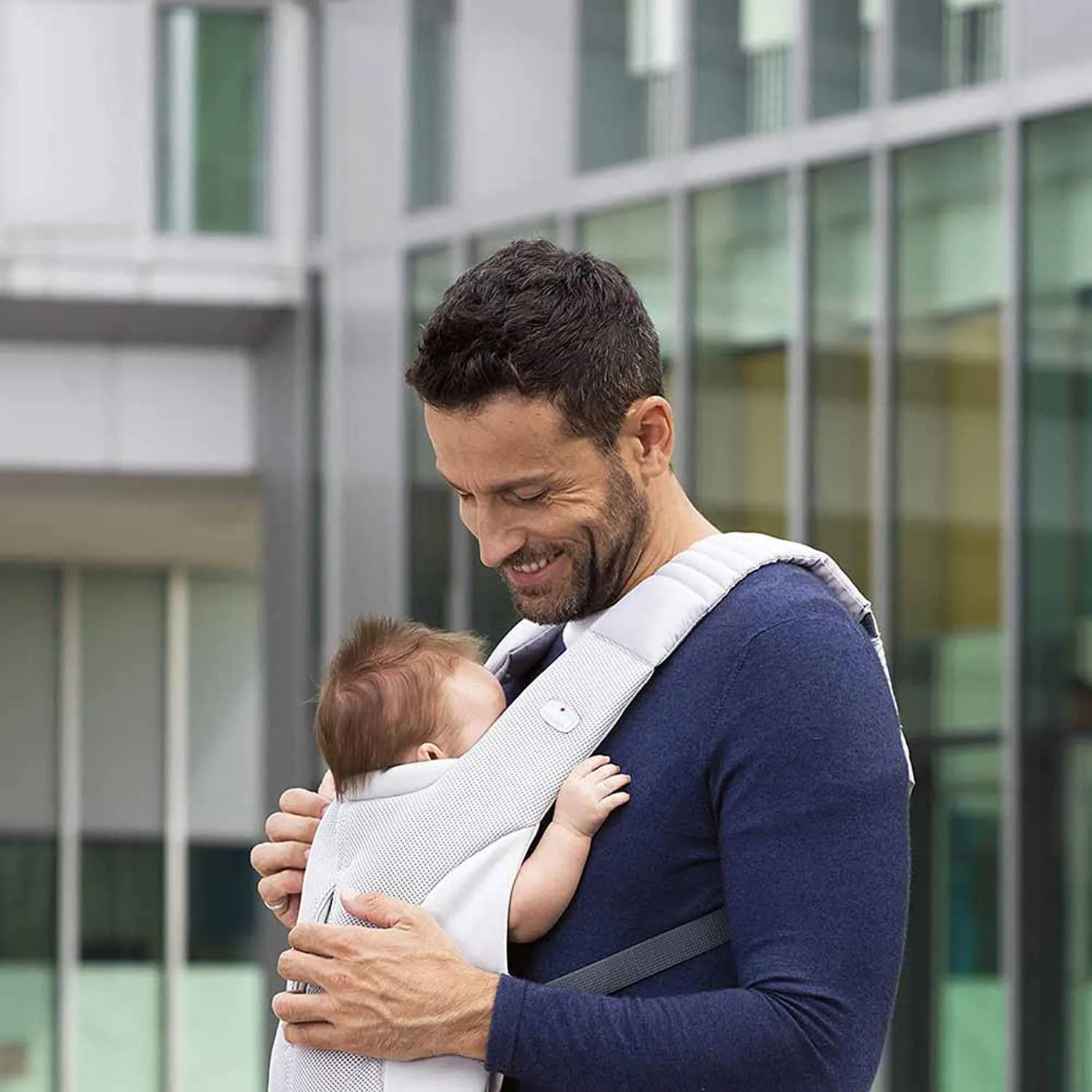 CHICCO MYAMAKI AIR BABY CARRIER SILVER