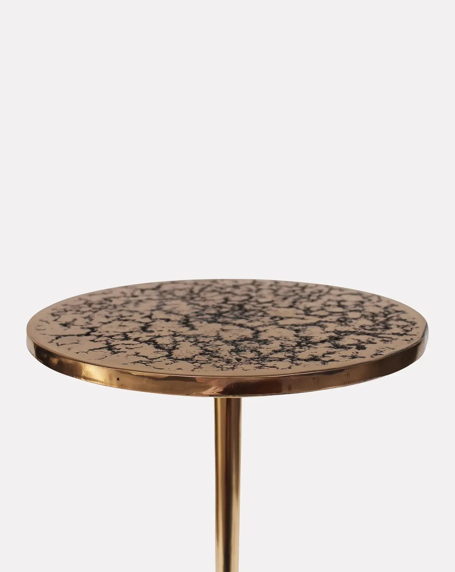 Colla Sprue Table I