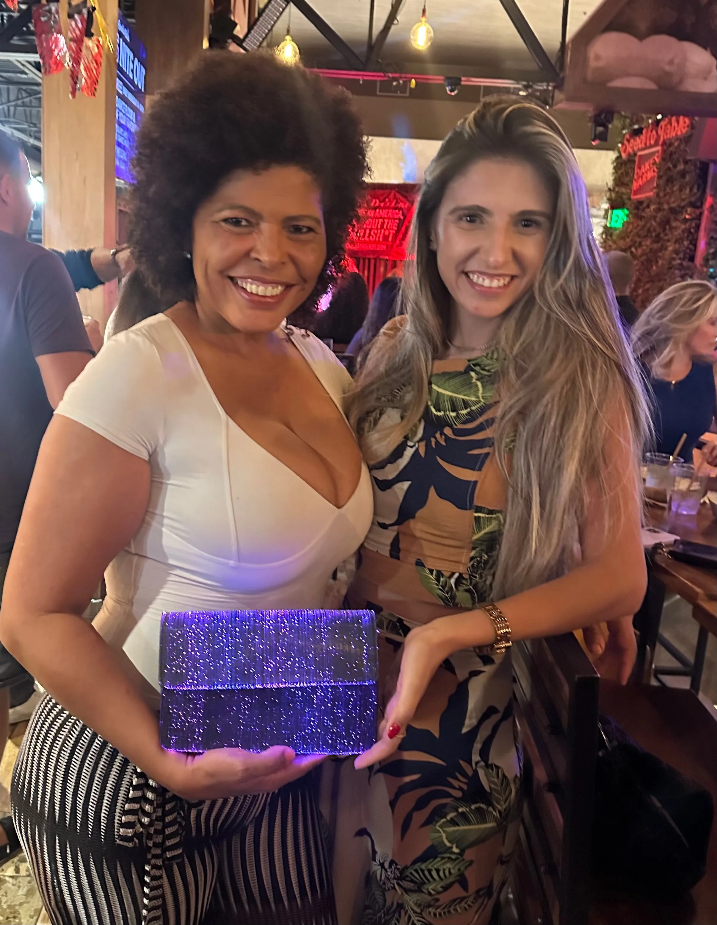 Color Me Clutch LED Handbag, Oprah's Favorite Things 2024!
