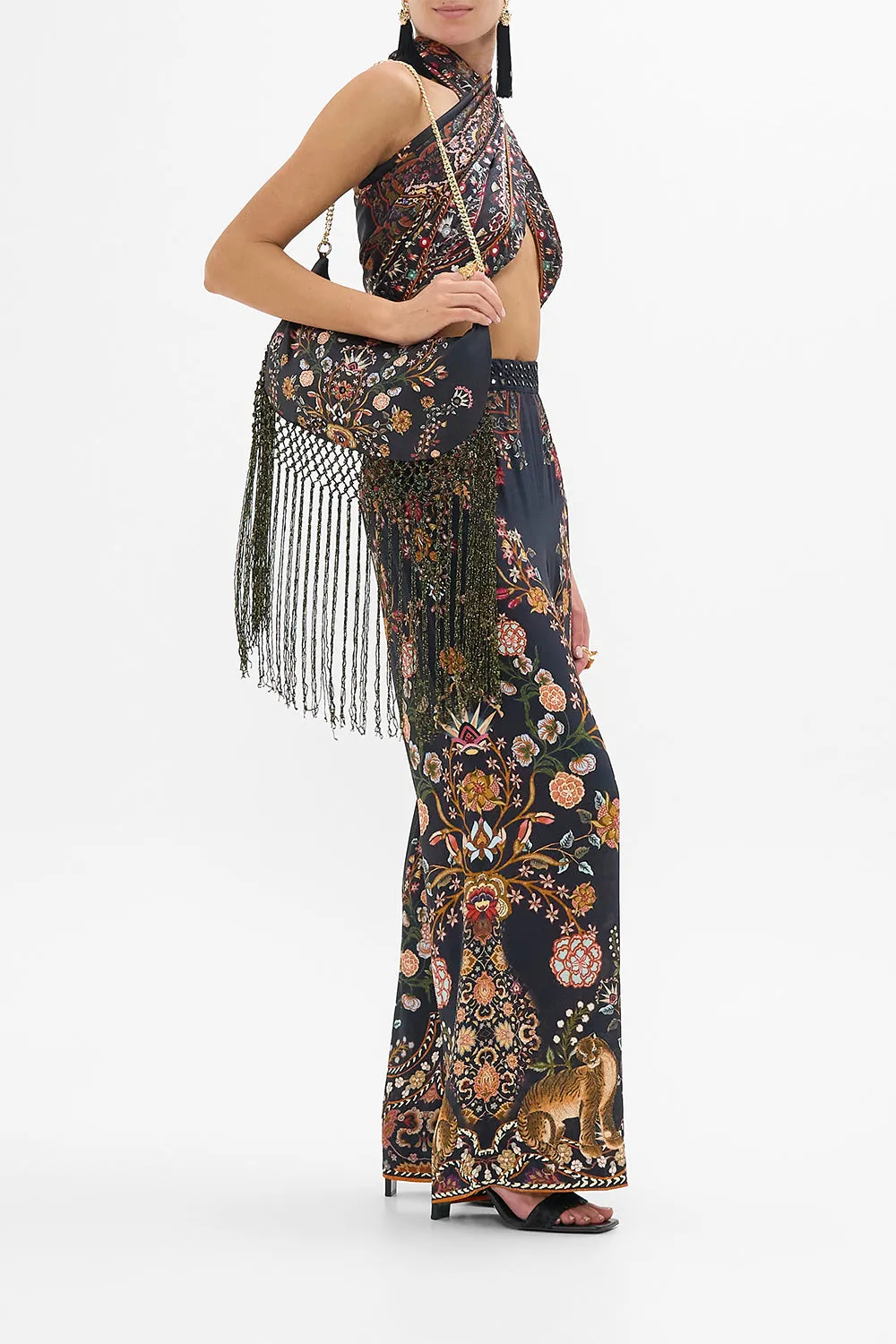 CRESCENT CLUTCH SHOULDER BAG LOOM TO TOMB