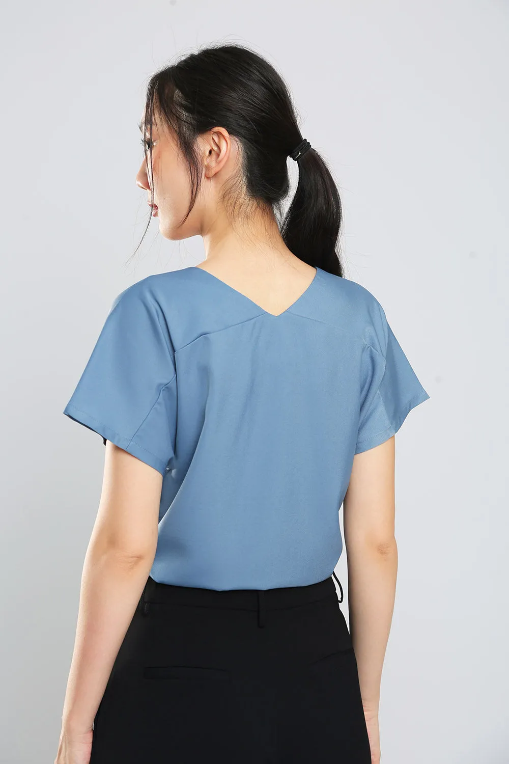 Danna V-Neck Top in Slate Blue