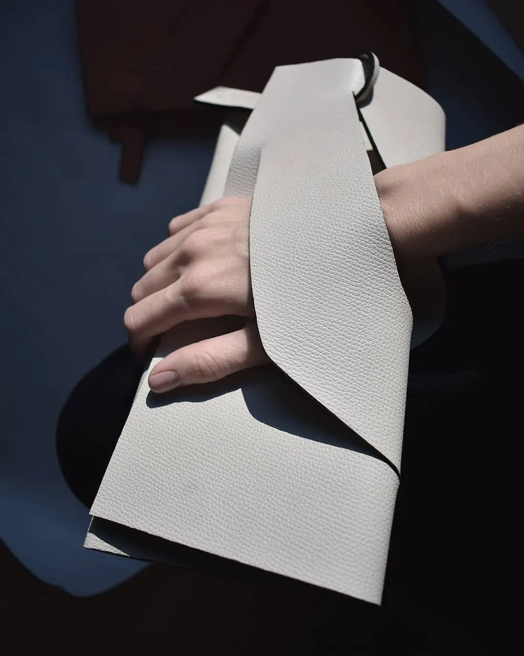 Diagonal Slashed Clutch Borítéktáska - Size   Colour Options
