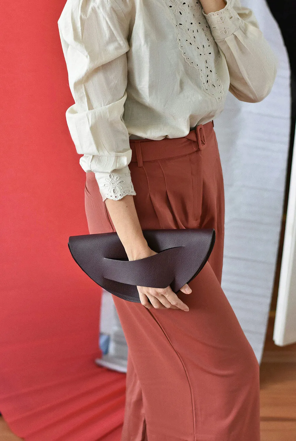Diagonal Slashed Clutch Borítéktáska - Size   Colour Options
