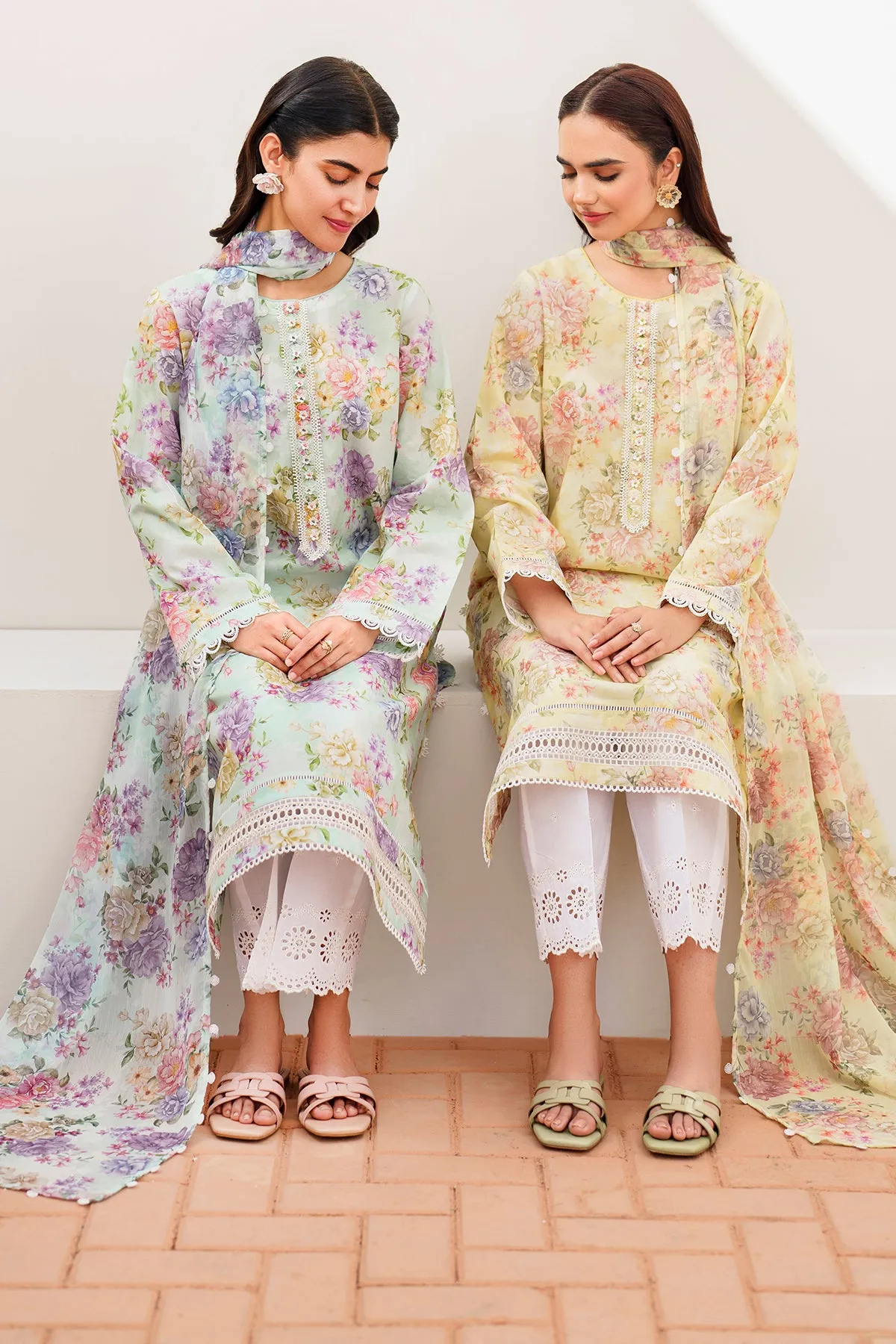 EMBROIDERED PRINTED LAWN UF-631
