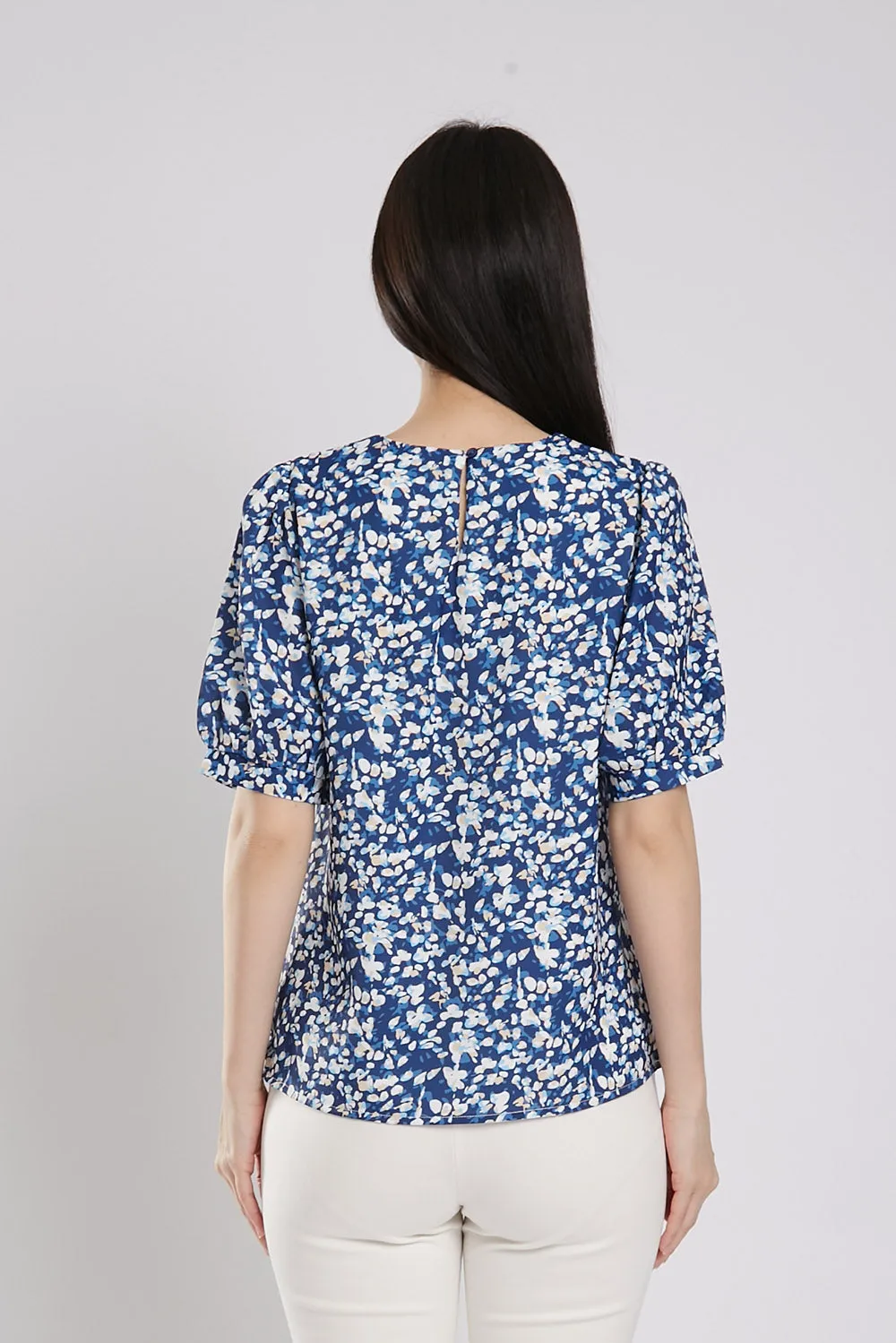 Glaiza Blouse in Blue Floral