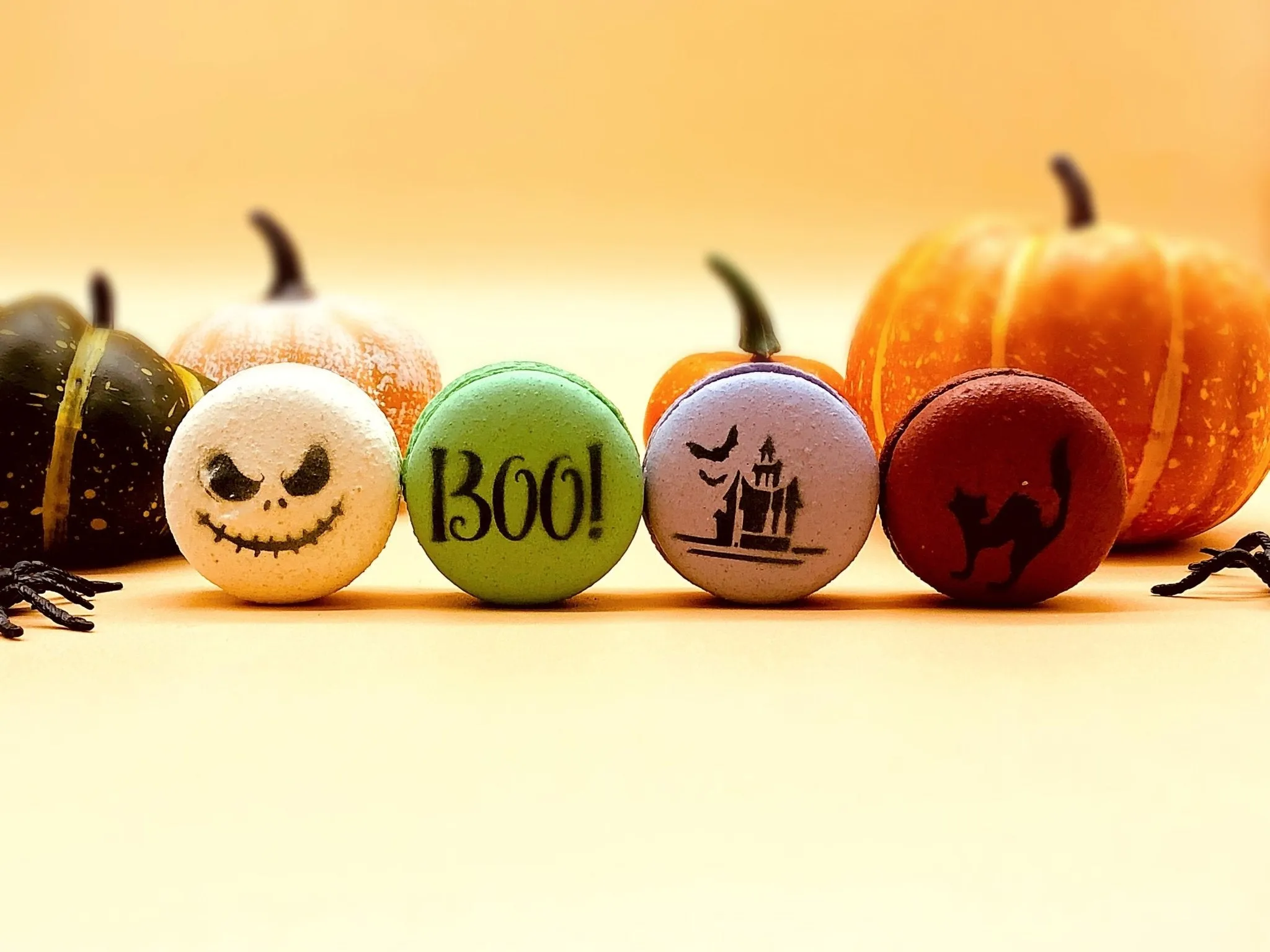 Halloween Vegan French Macaron Set | Ideal for celebratory events.