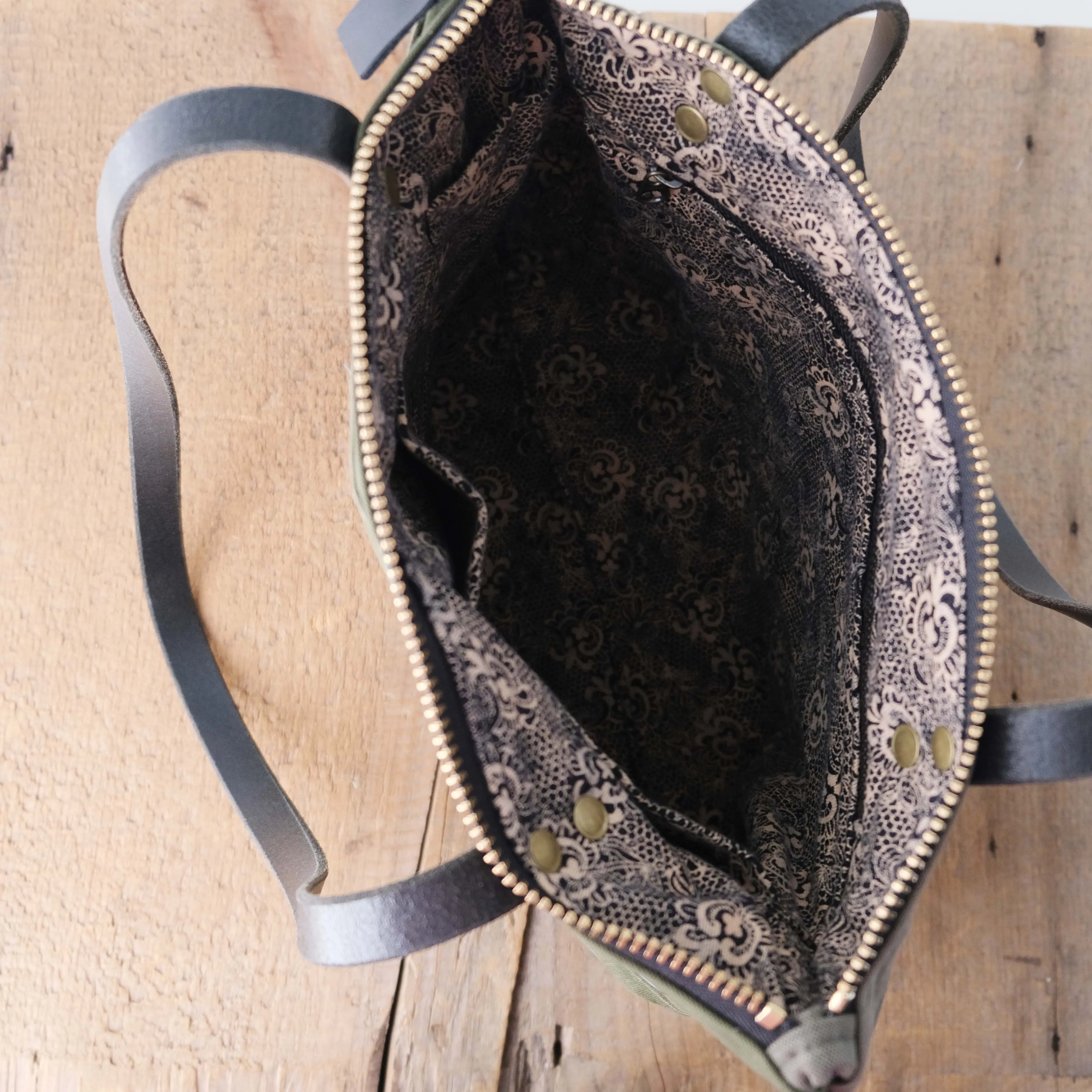 Heritage Tote No. 120