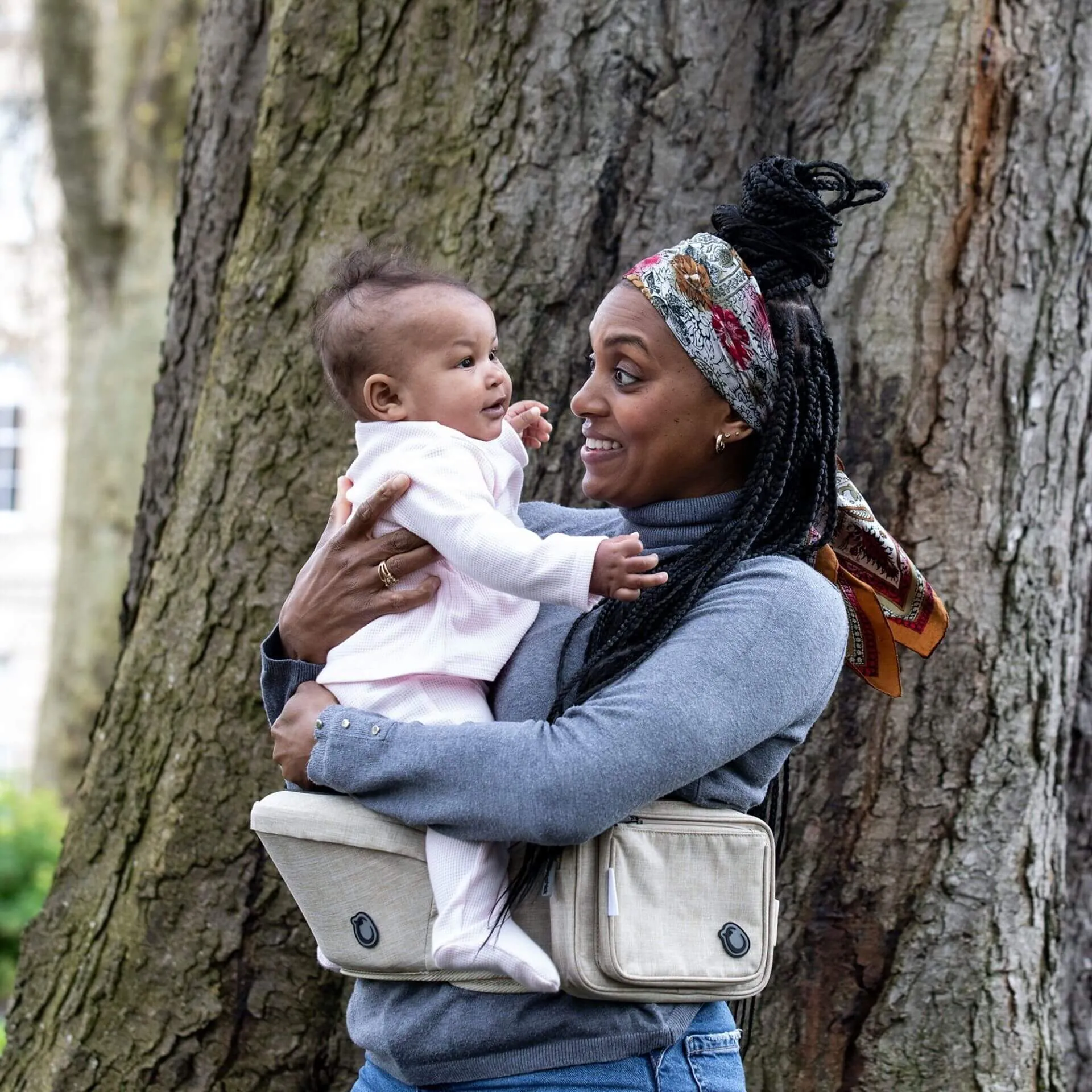 Hippychick Hipseat Baby Carrier (Denim Oatmeal)