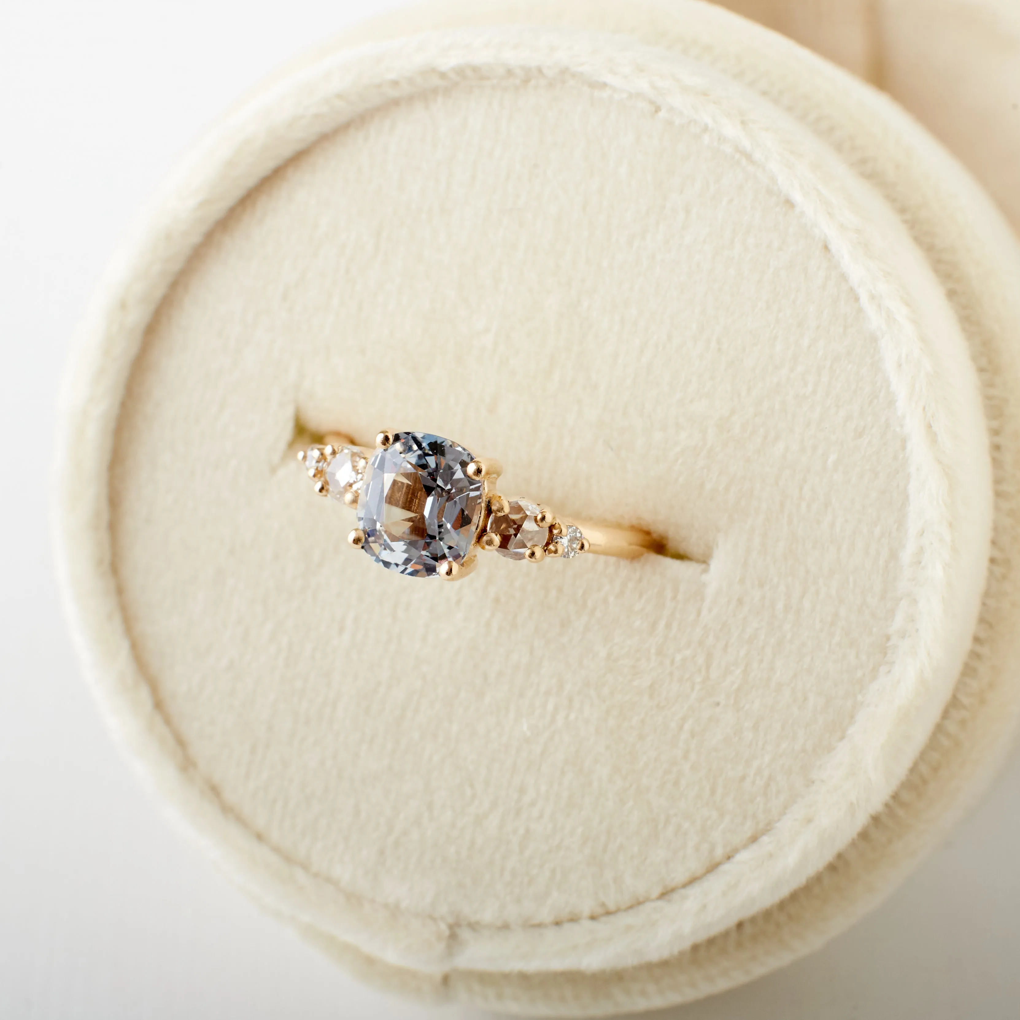 Isa Ring - 1.43 Carat Silver-Grey Spinel Cushion