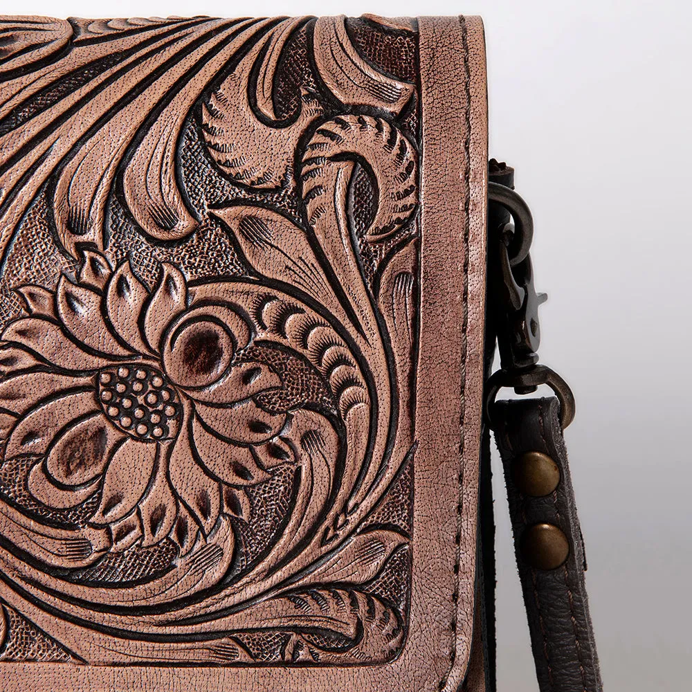 KBG173 - KBG173 -CELL PHONE CASE Harness Skirting Leather with Hand Carving Ladies Bag H7XW5XD2 KBG1