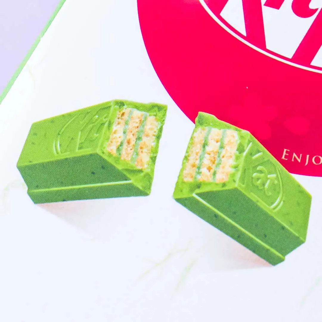 Kit Kat Kyoto Souvenir Chocolates - Kyuemon Ito Uji Matcha