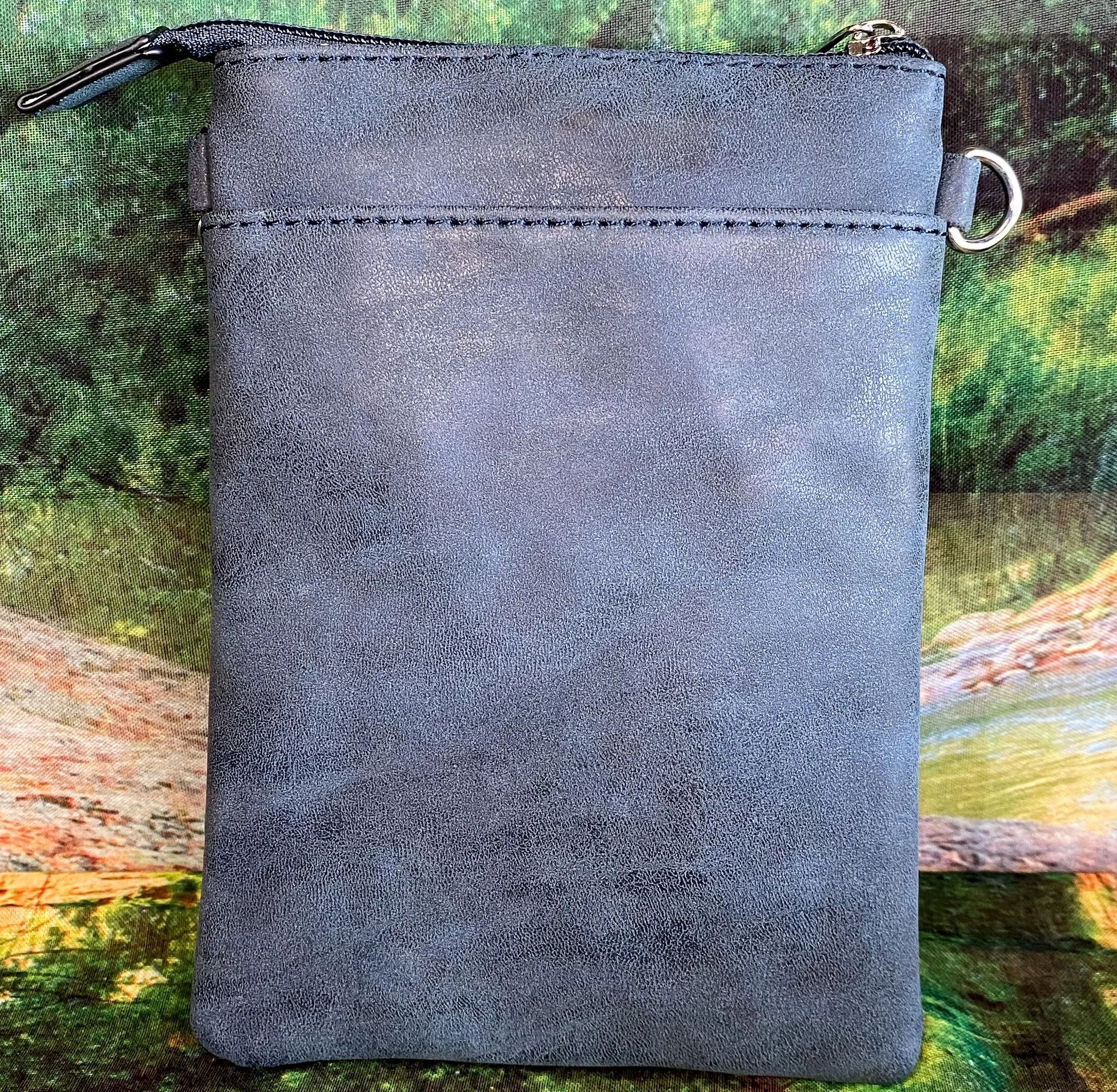 Laser Cut Cell Pouch