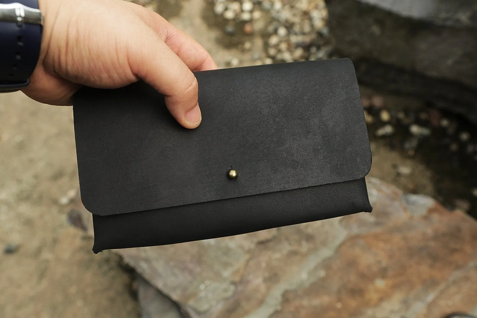 leather macbook charger pouch