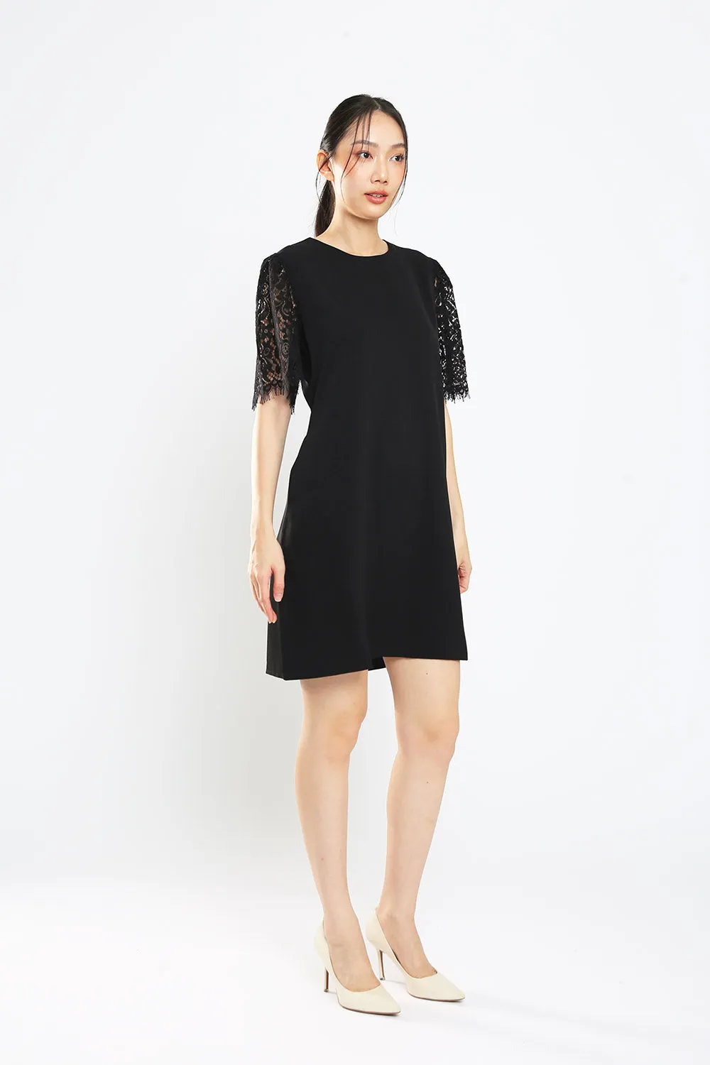 Mallorie Lace Dress in Black
