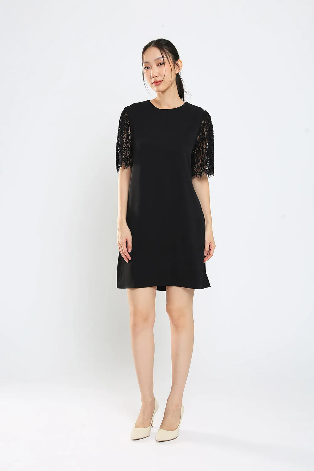 Mallorie Lace Dress in Black