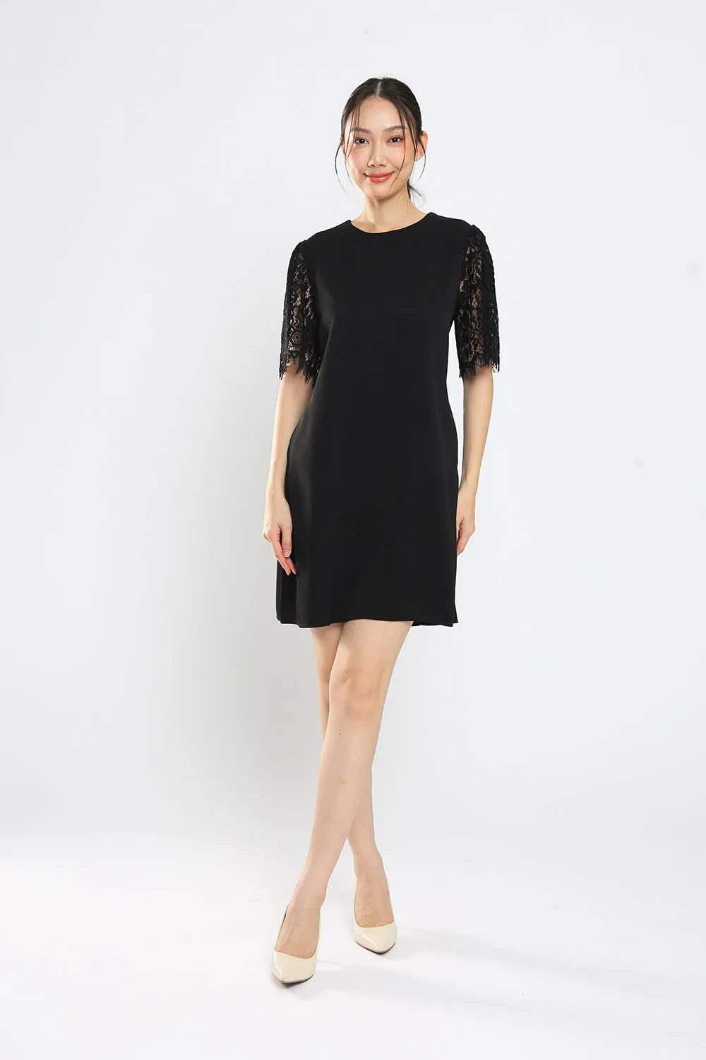 Mallorie Lace Dress in Black
