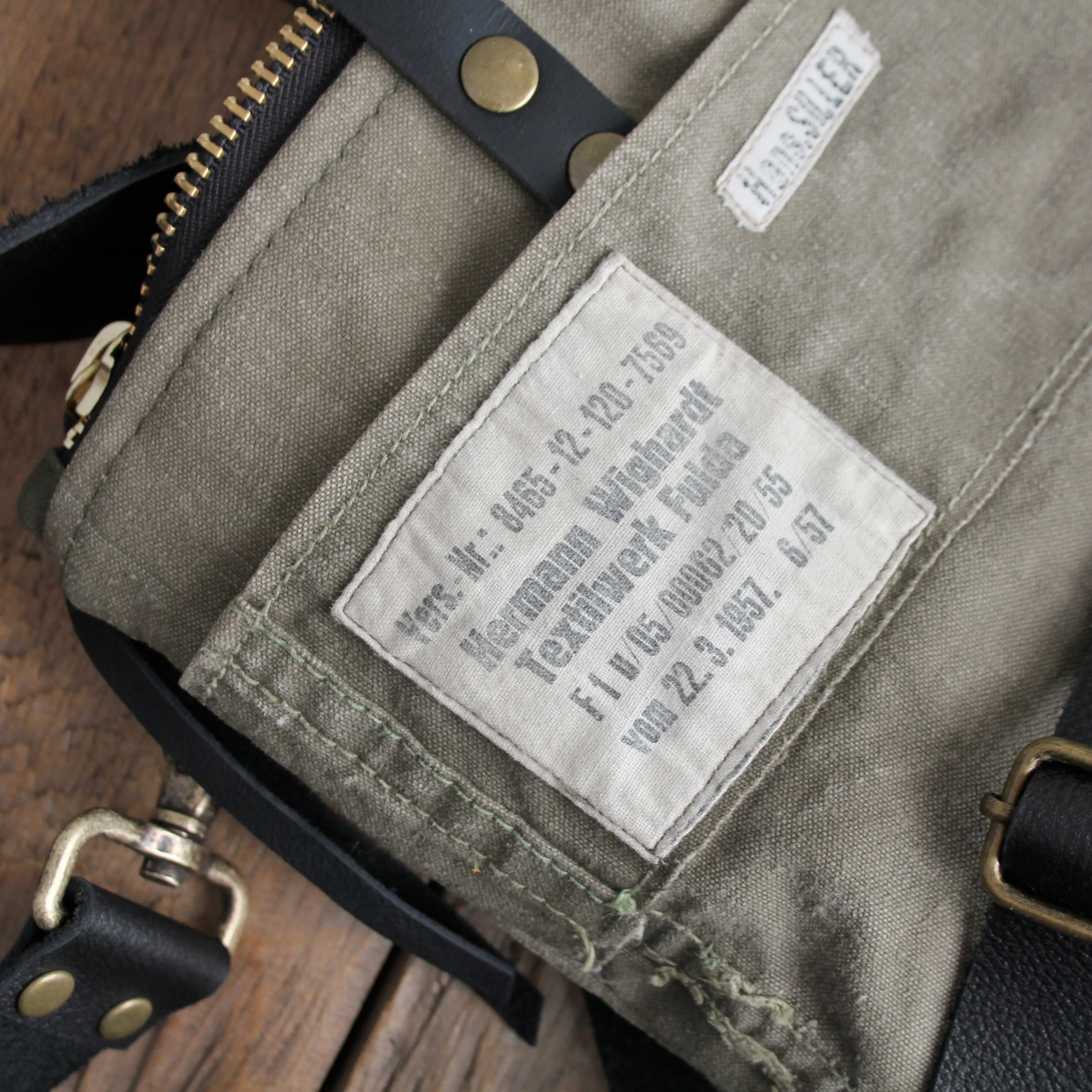 Military Tote No. 62