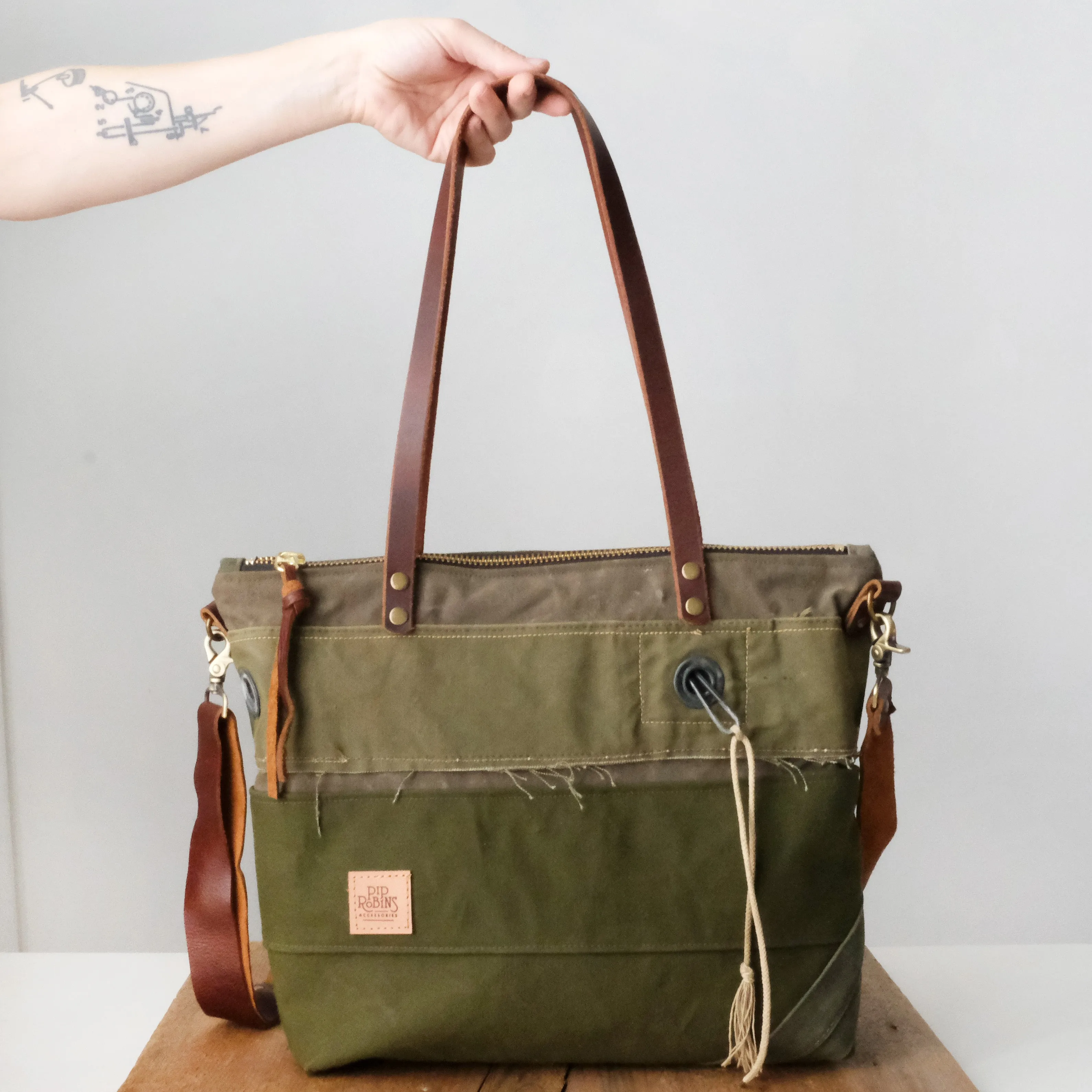 Military Tote No. 89