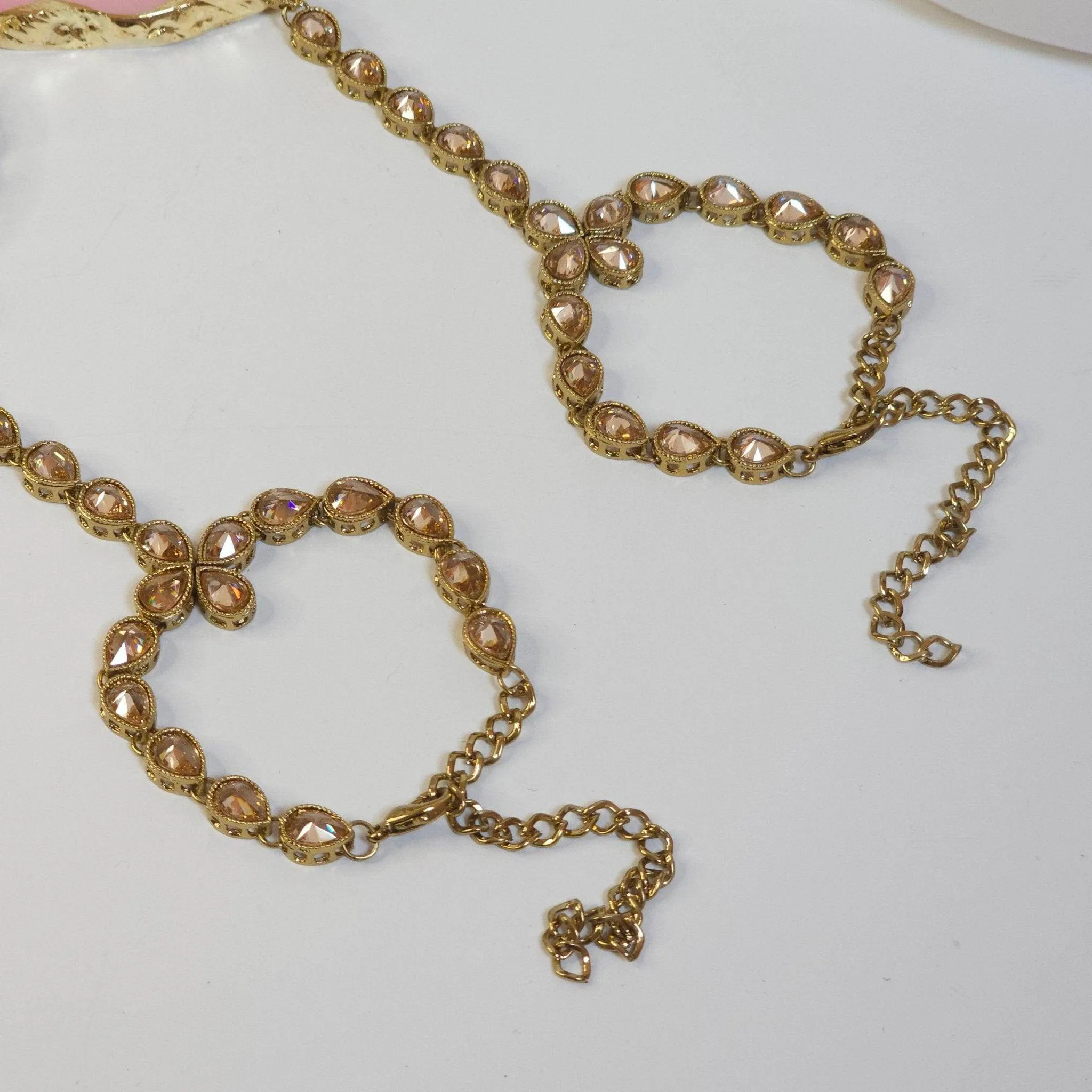 Muneera Antique Polki Tear Drop Hand Pieces