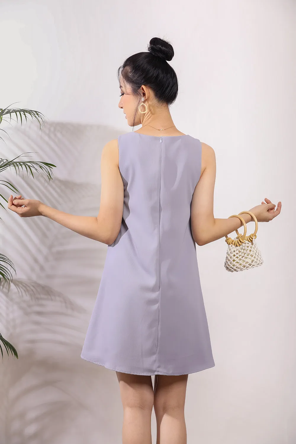 Nella Front Pockets Shift Dress in Slate Blue