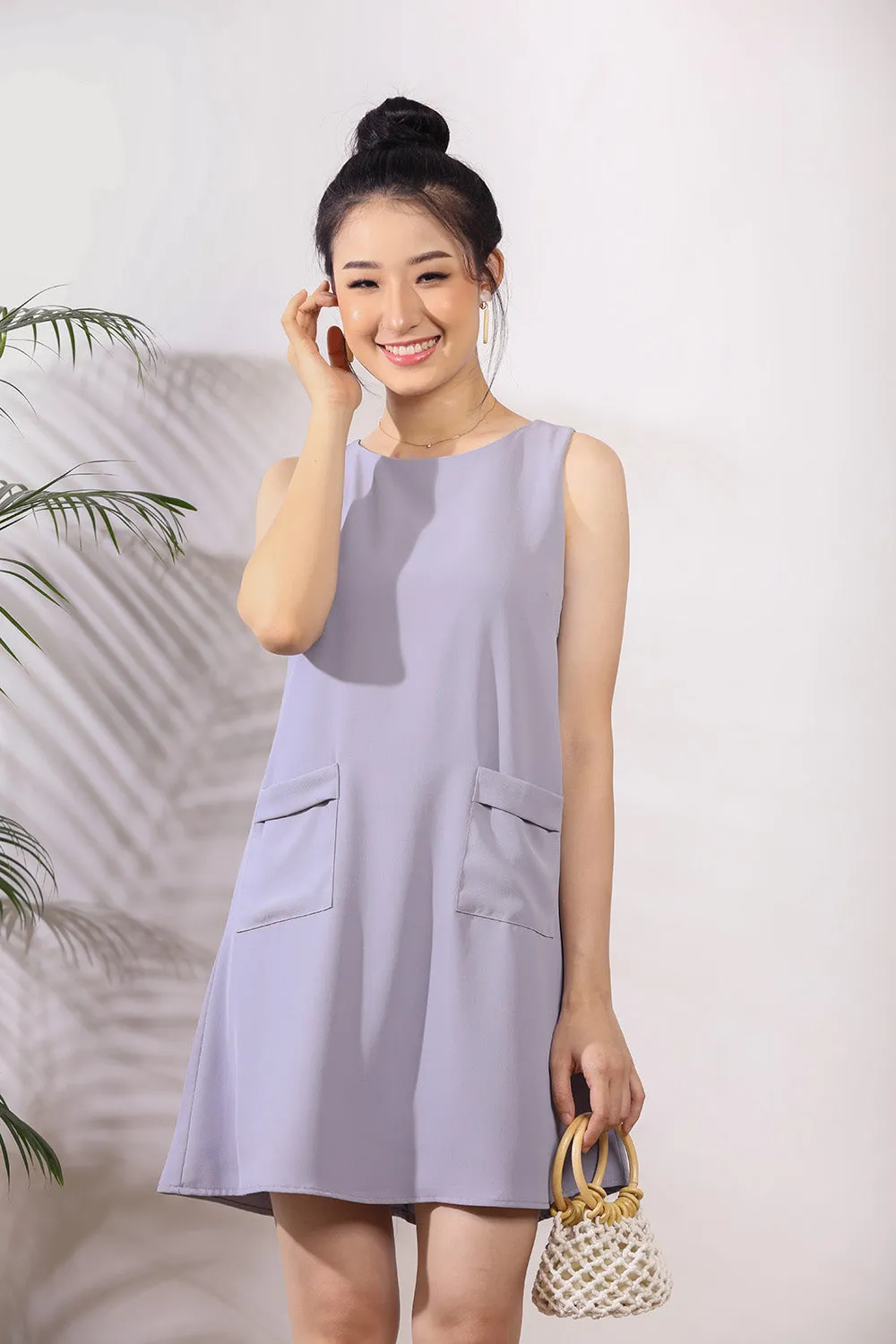 Nella Front Pockets Shift Dress in Slate Blue