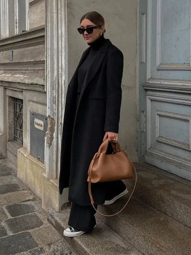 Nerina – Timeless refined design – Handbag
