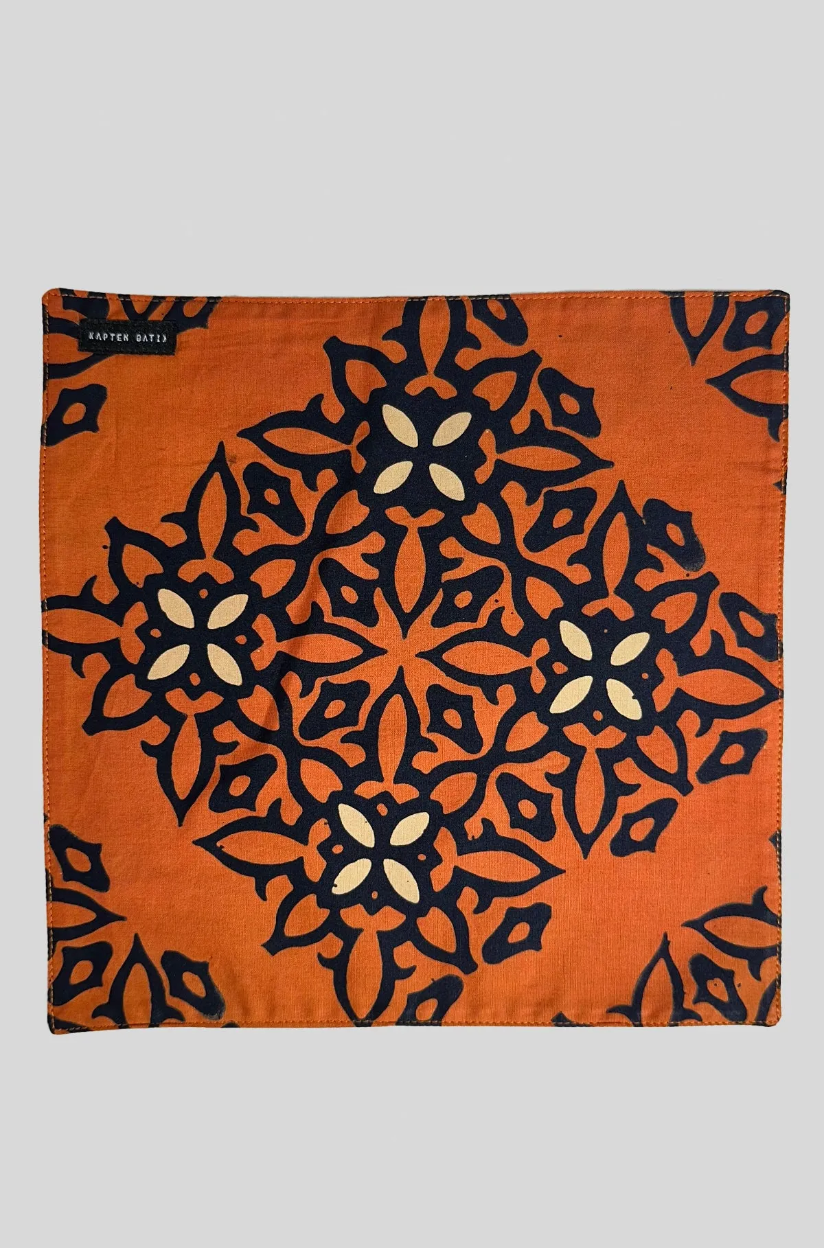 [ONLINE EXCLUSIVE] Artisanal Pocket Square