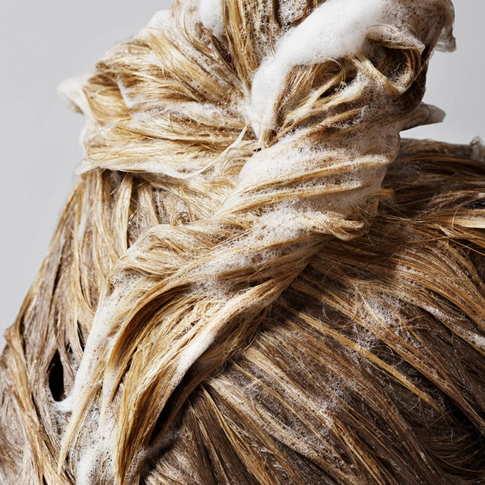 ORIBE Shampoo for Magnificent Volume
