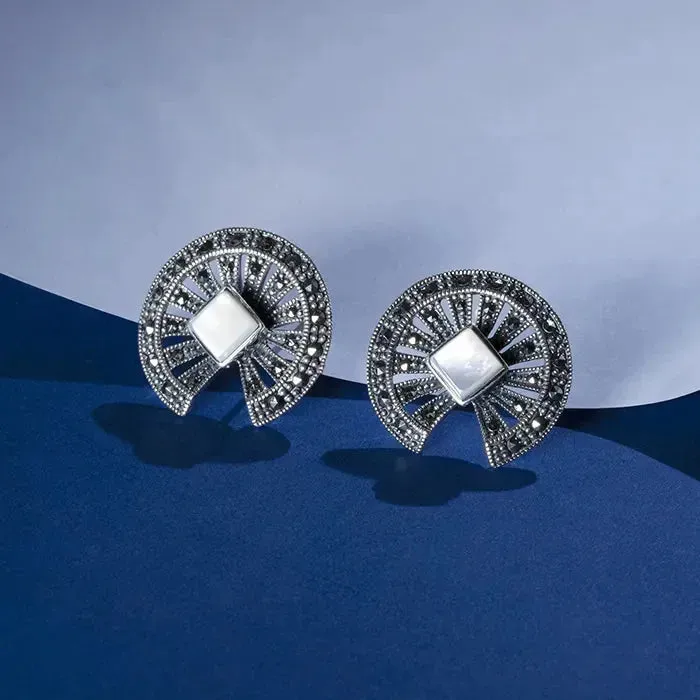 Oxidized Circular Studs