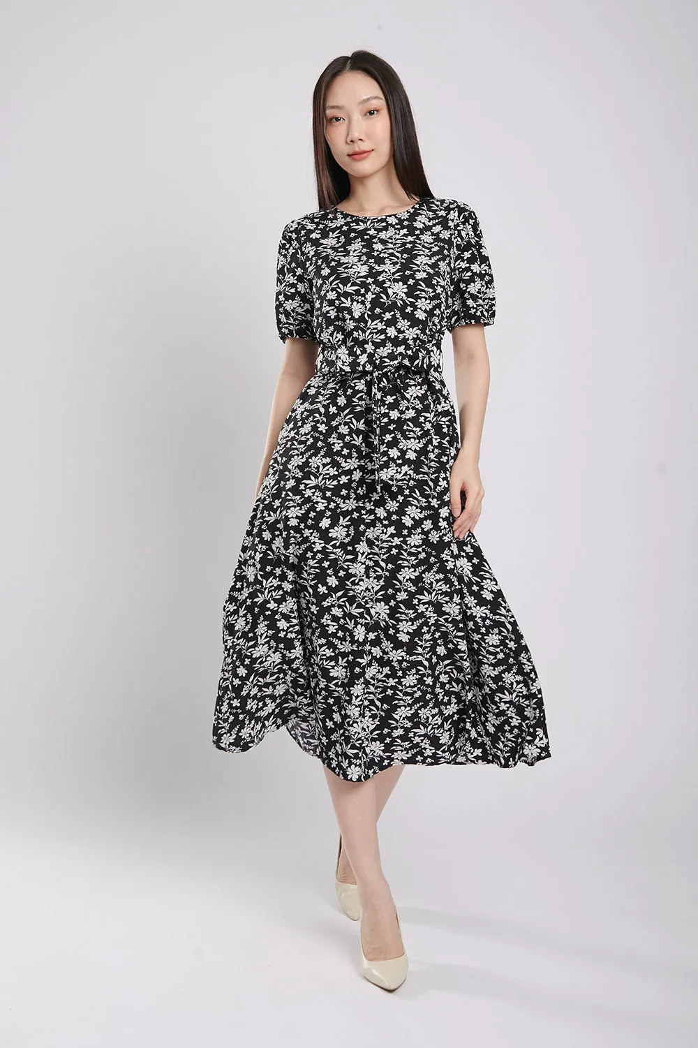 Quintessa Maxi Dress in Black Floral Print
