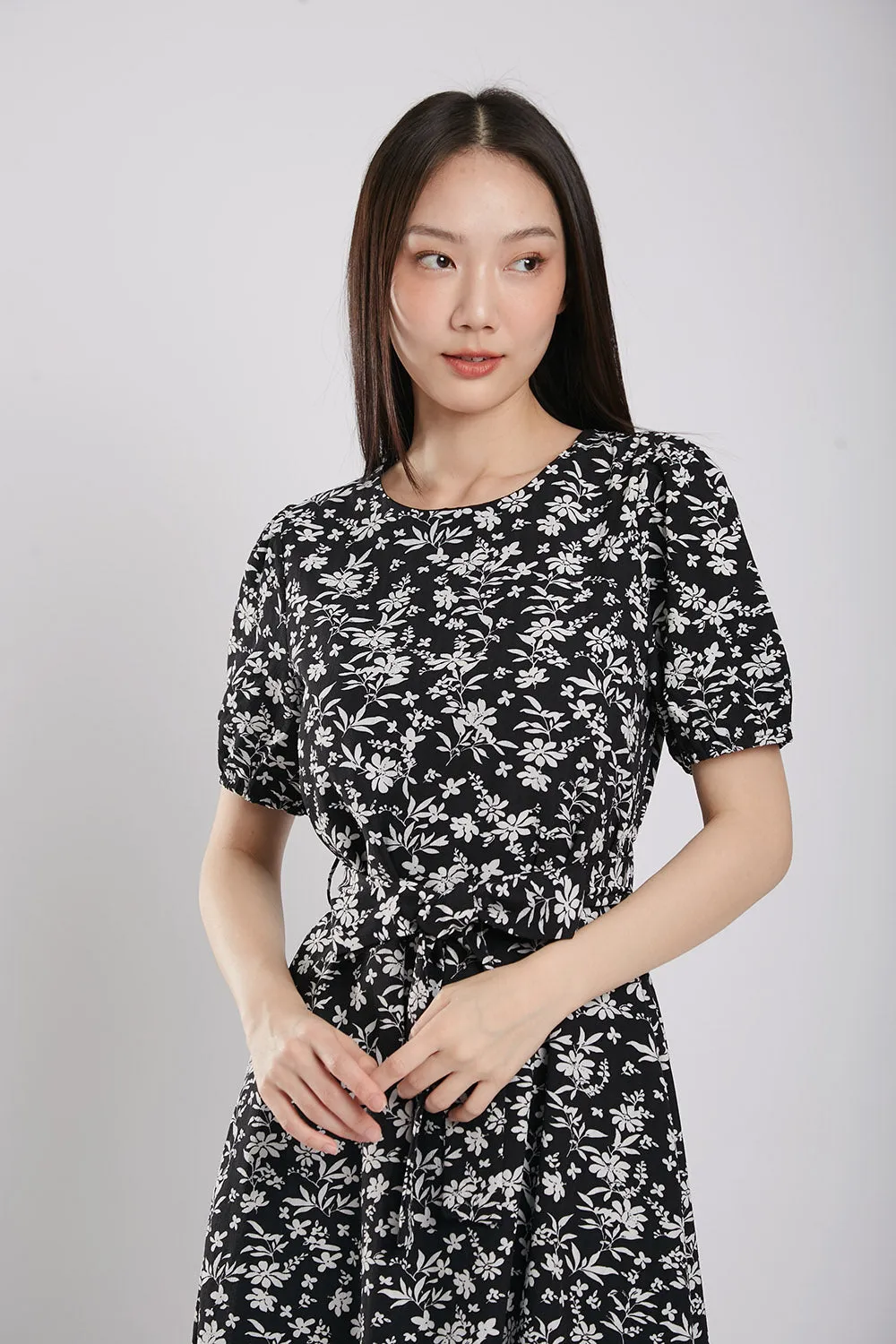 Quintessa Maxi Dress in Black Floral Print
