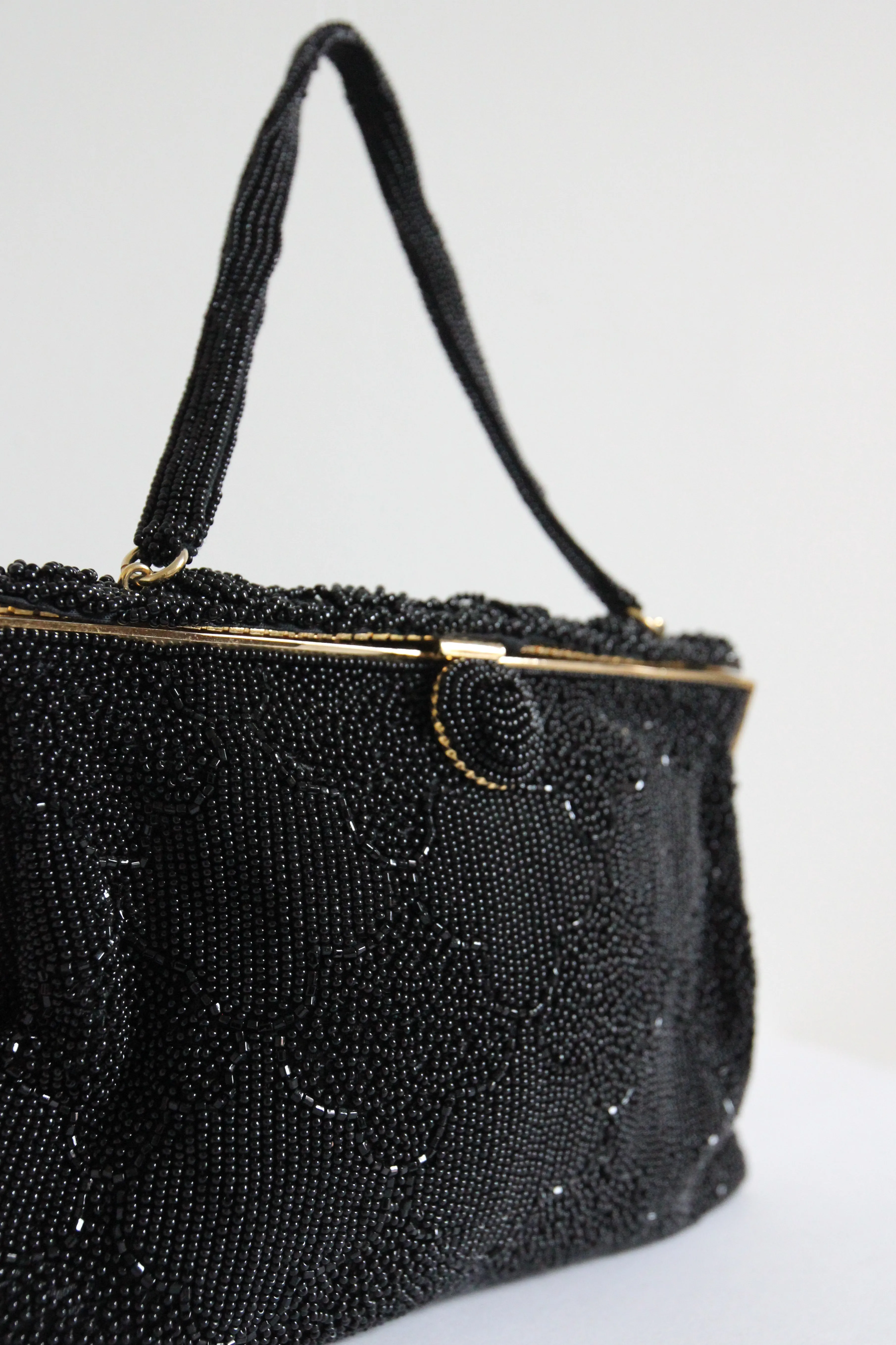 "Scalloped Diamond Beadwork" Vintage 1950's Black Beaded Evening Bag