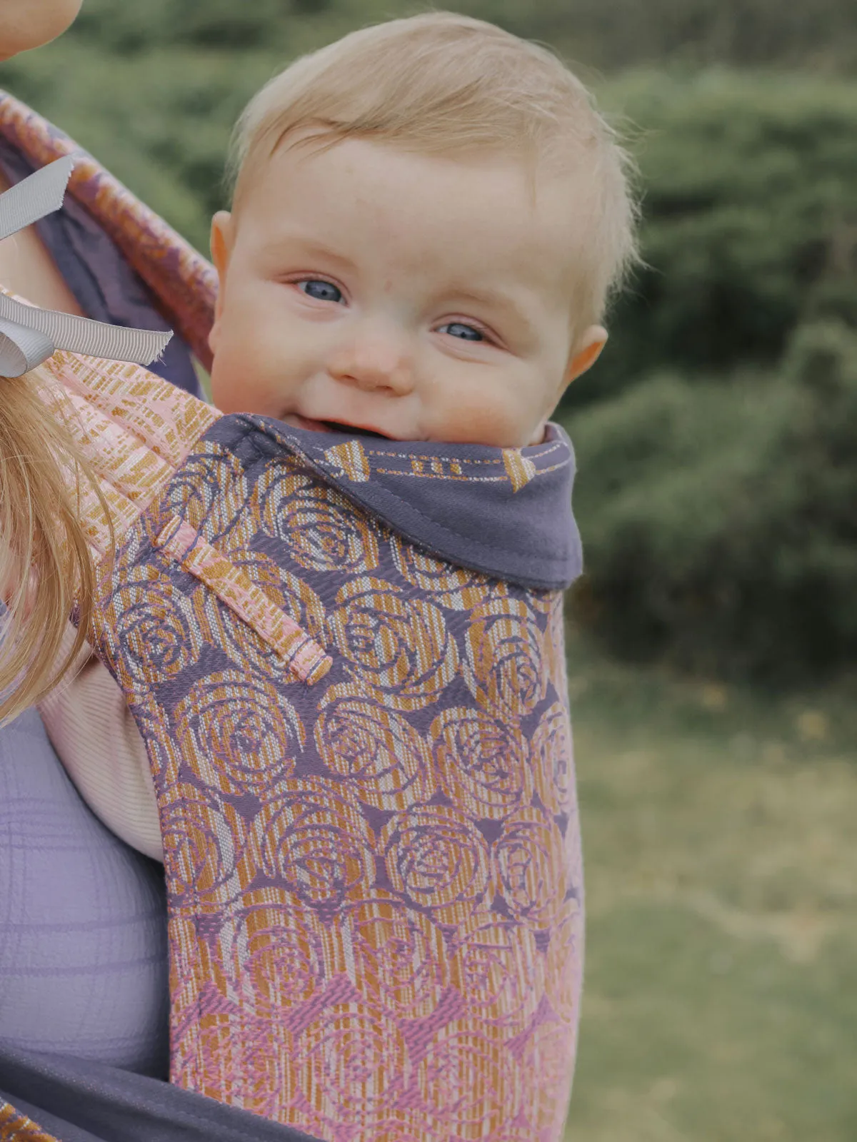 Roses Layla Cairis Baby Carrier
