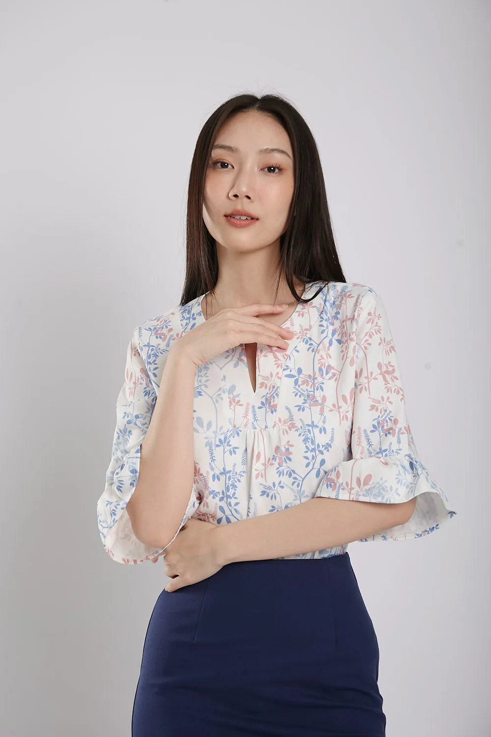 Sevynn Blouse in Floral Print