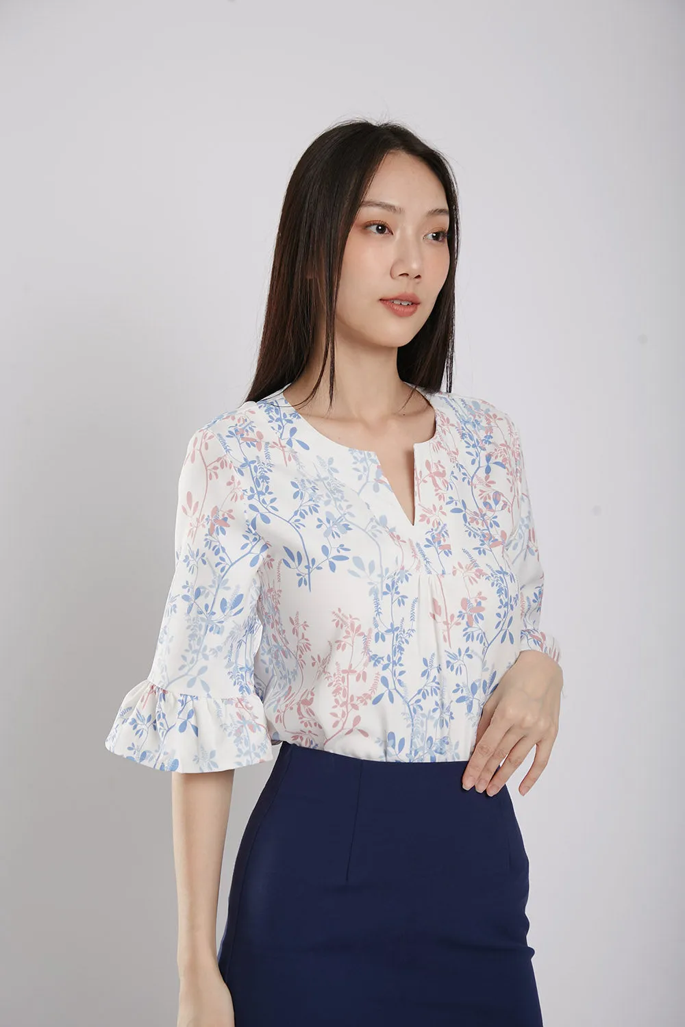 Sevynn Blouse in Floral Print
