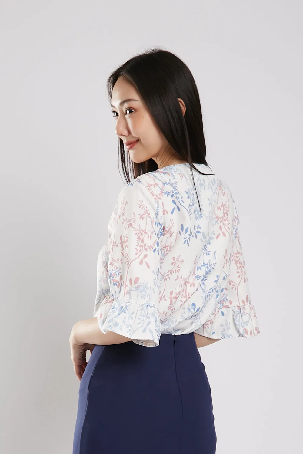 Sevynn Blouse in Floral Print