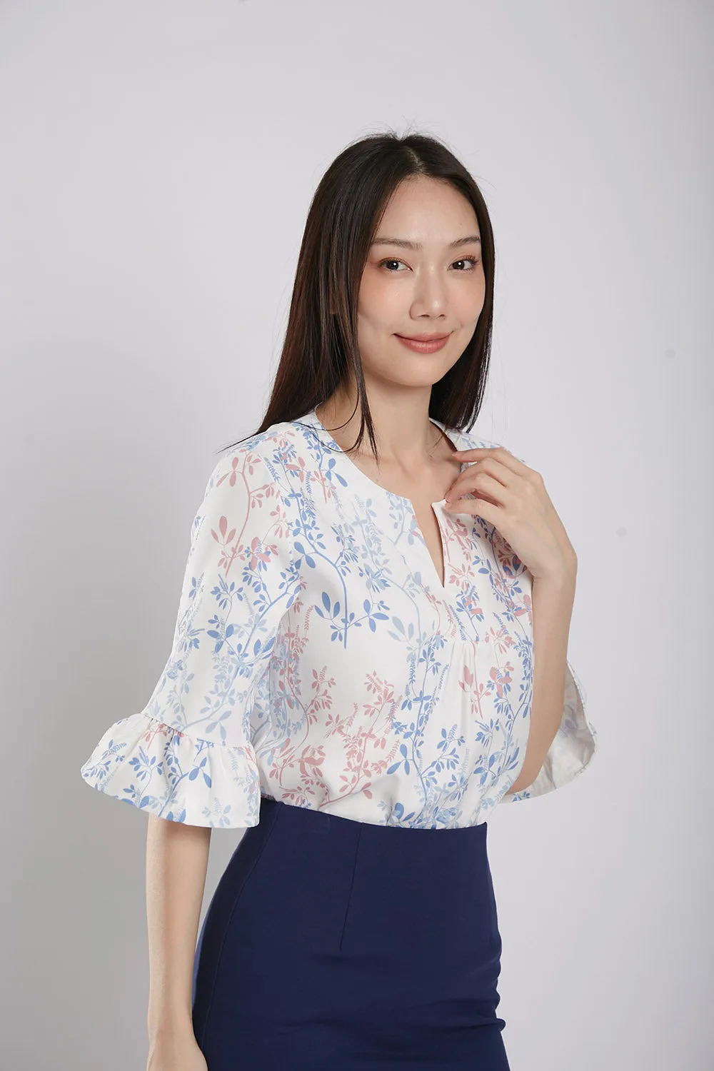Sevynn Blouse in Floral Print