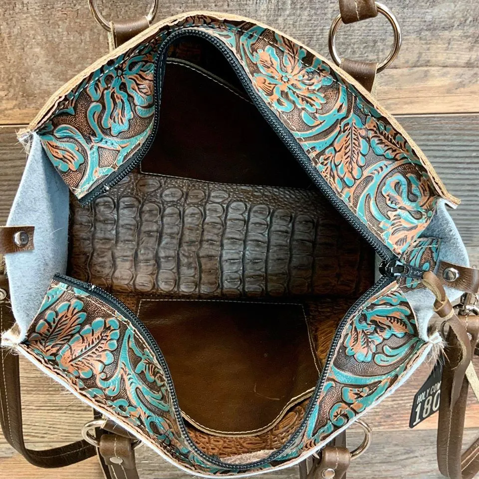 Small Town Hybrid Tote -  #18077