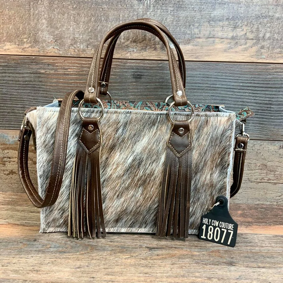 Small Town Hybrid Tote -  #18077