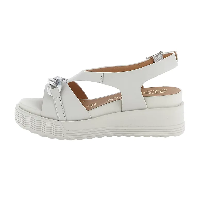 Stonefly sandalo casual da donna con zeppa Parky 28 Calf in pelle con catena 220903-151 bianco