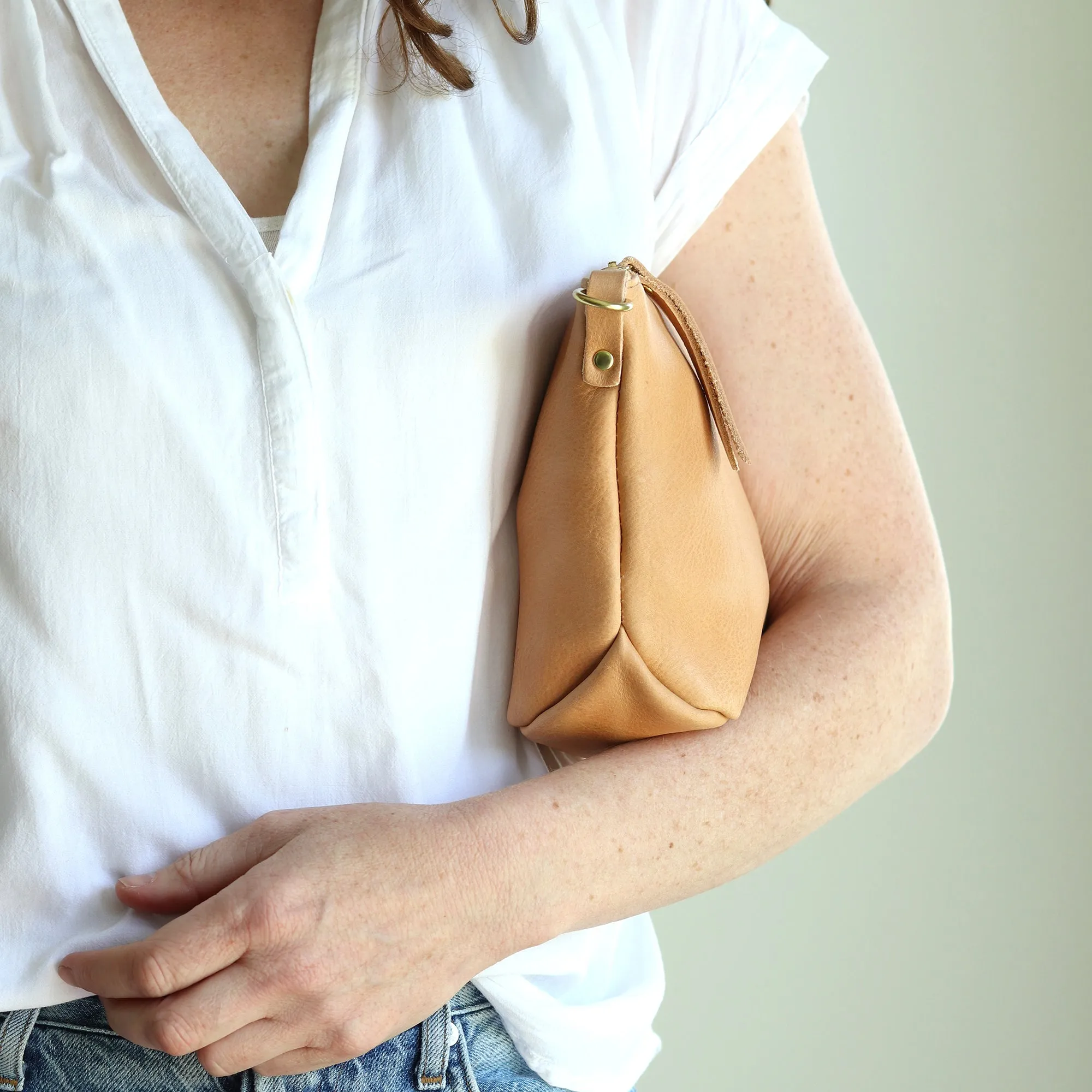 Summer Seconds Sale - Small Leather Convertible Crossbody Clutch Bag - Beige No. 8