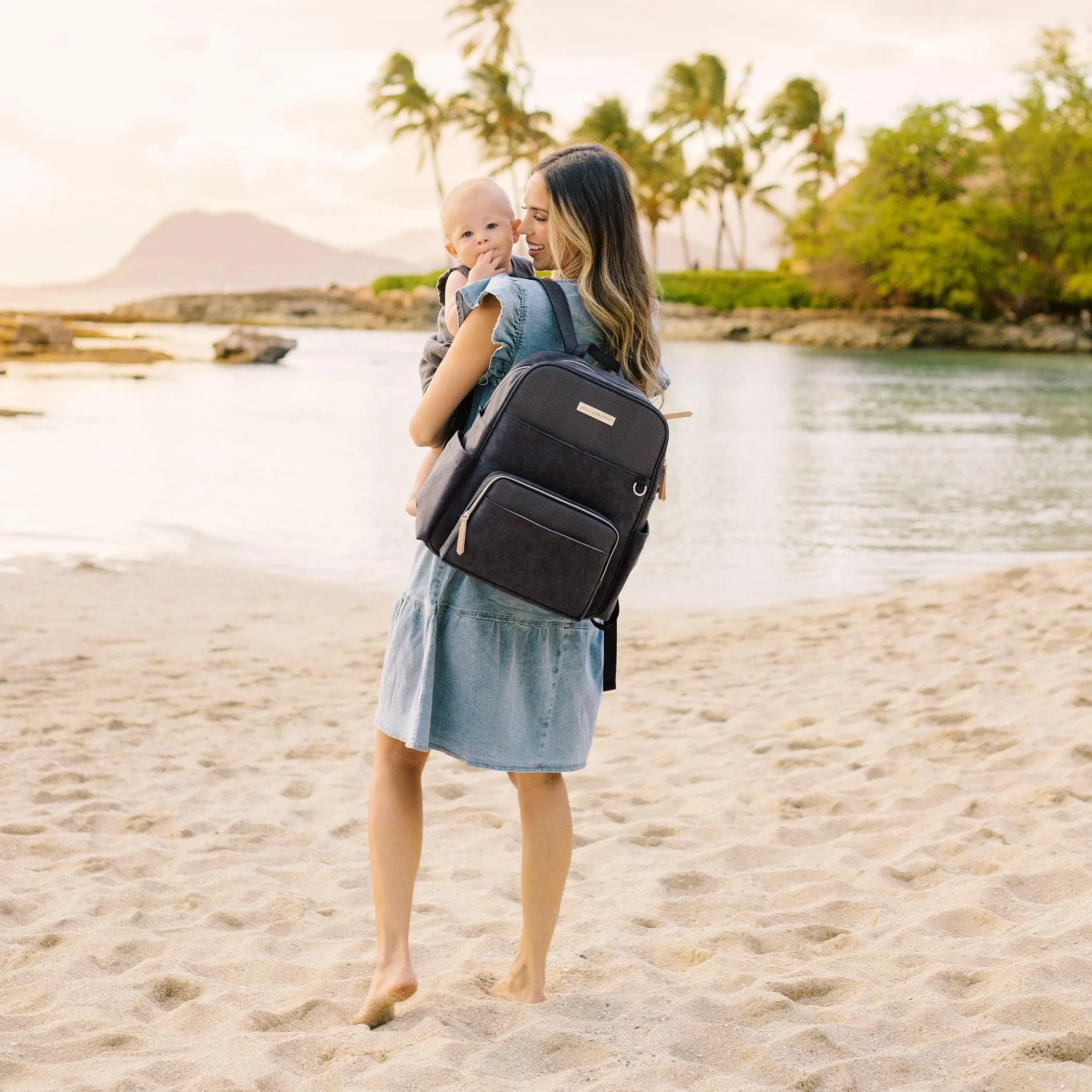 Sync Backpack in Carbon Cable Stitch, Deluxe Kit, Tandem Tote & Stroller Clips Bundle