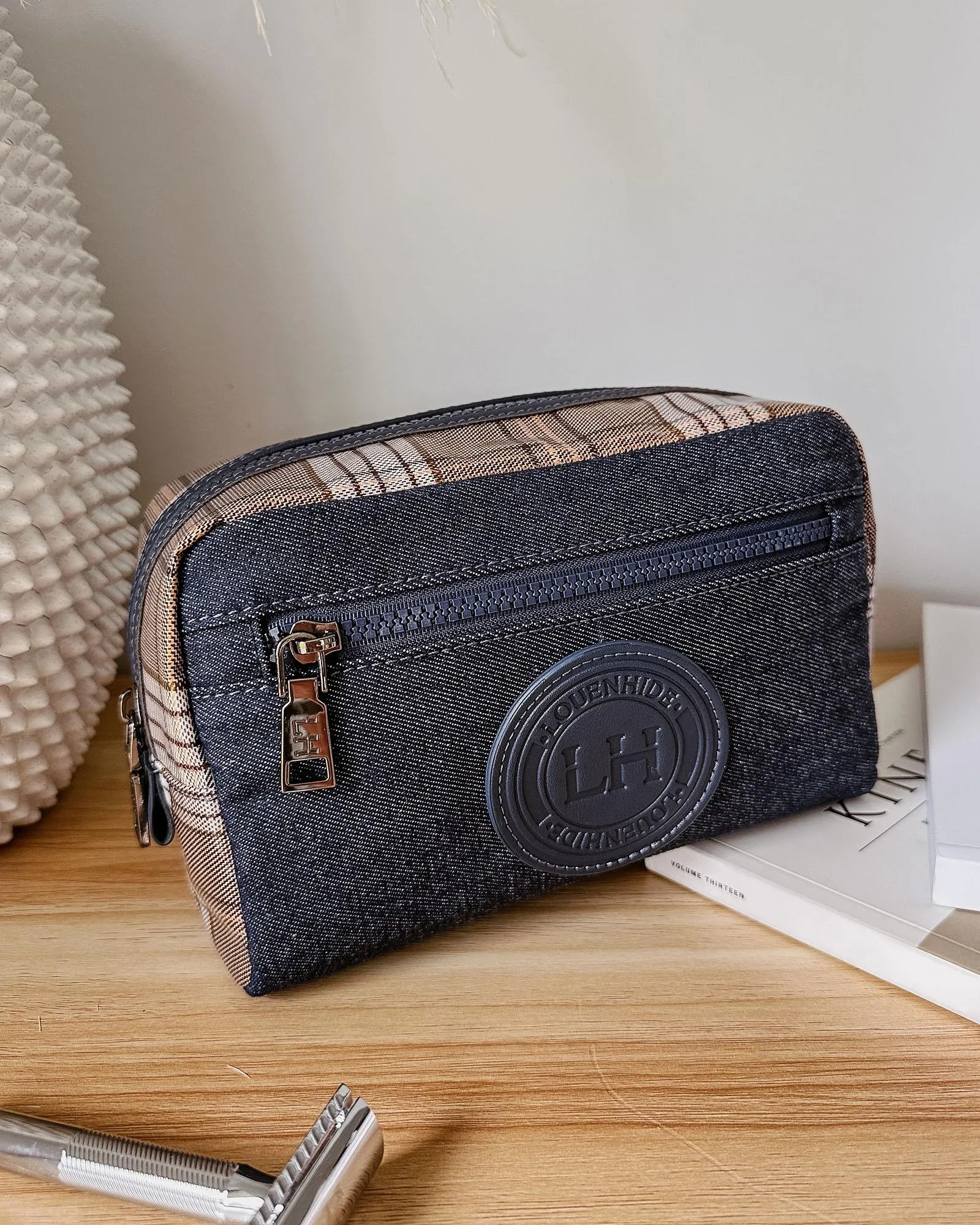Tommy Mens Toiletry Bag