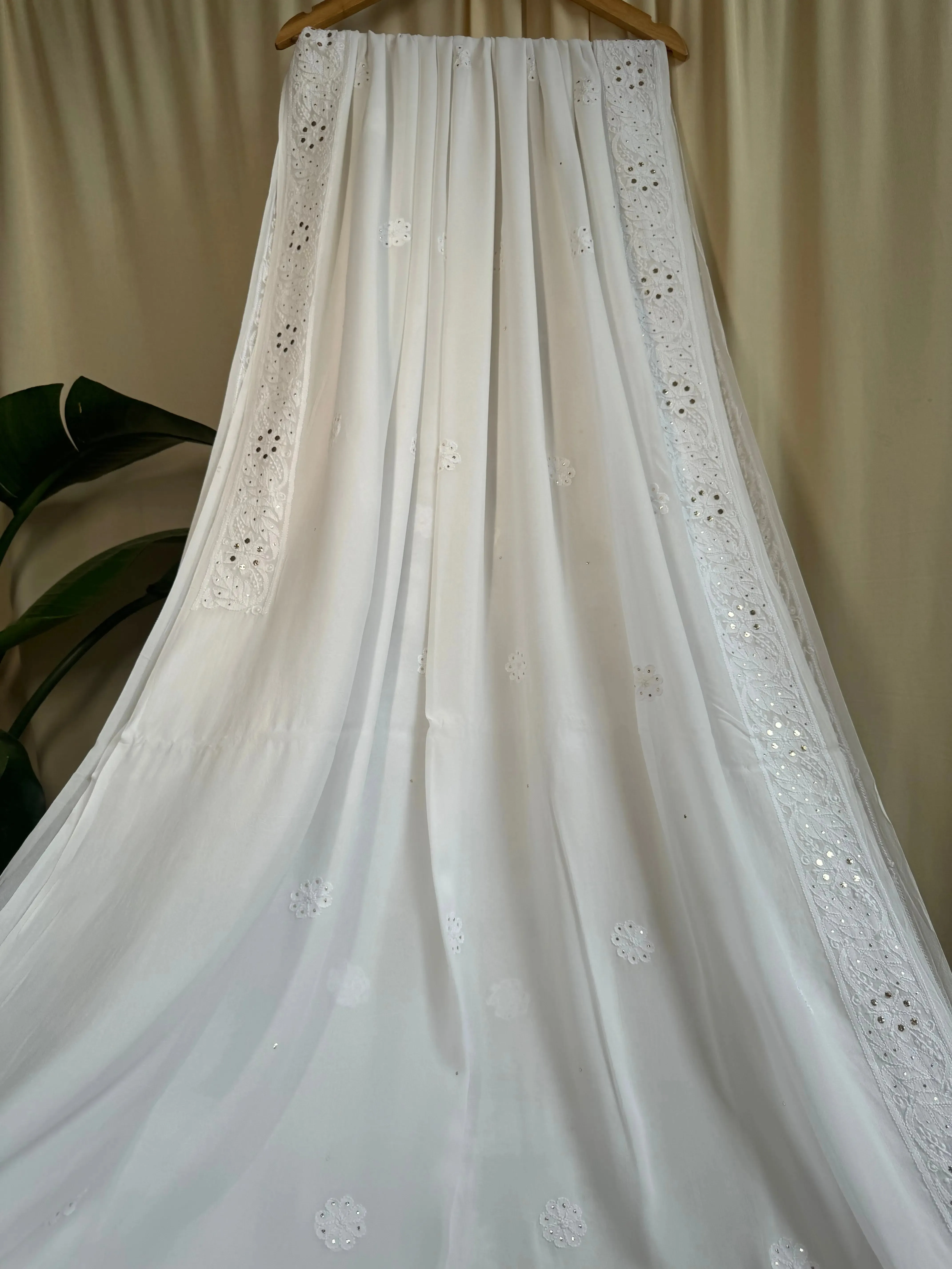 Viscose White Chikankari saree with Mukaish Work