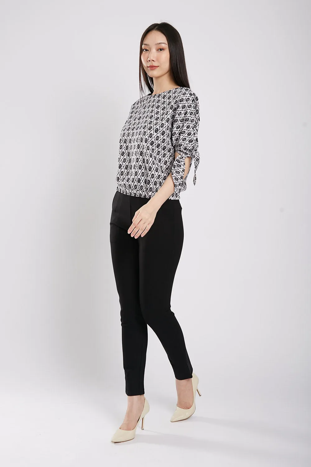 Vita Blouse in Black Texture
